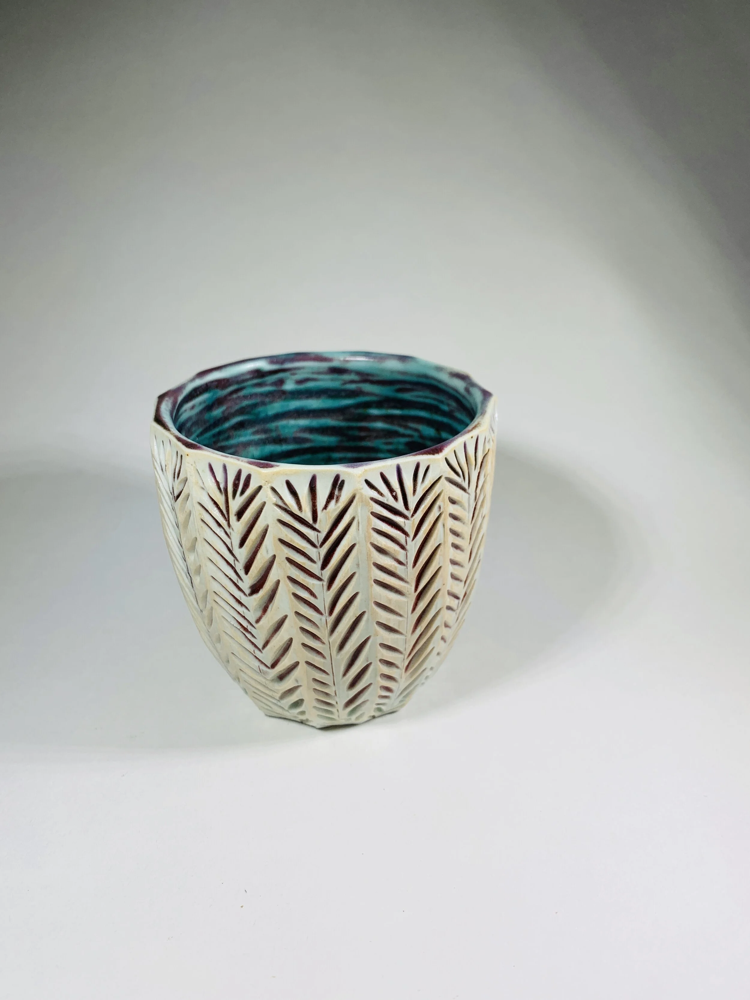 99968C3E-A945-4F41-8146-8B6CA2B03401