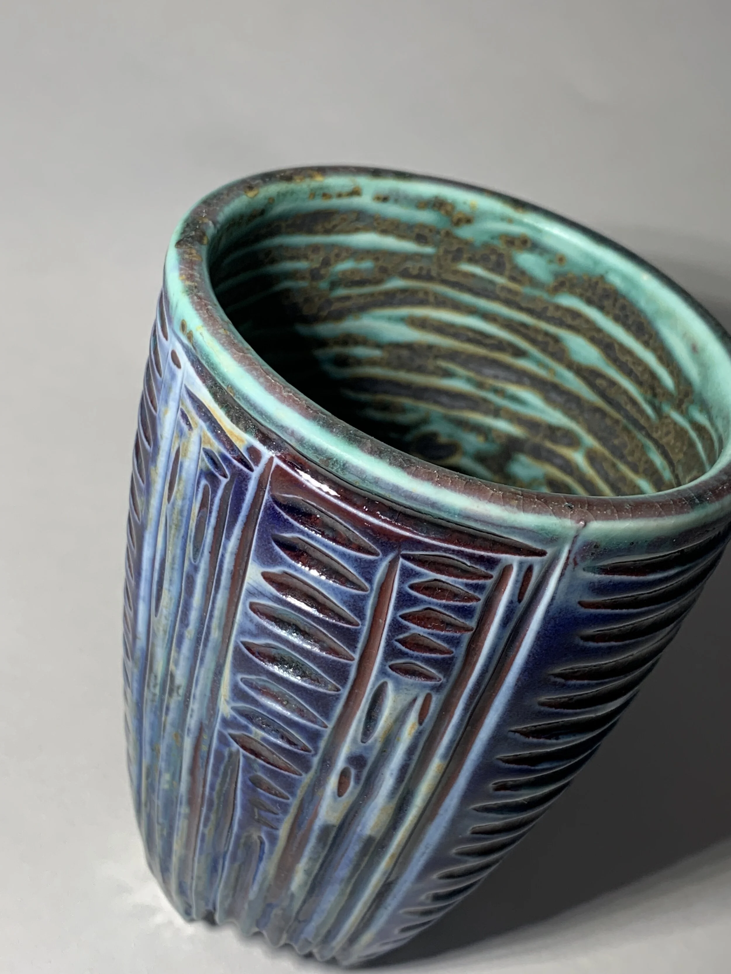 09DD46AE-8022-48D4-A158-3EF885C08666