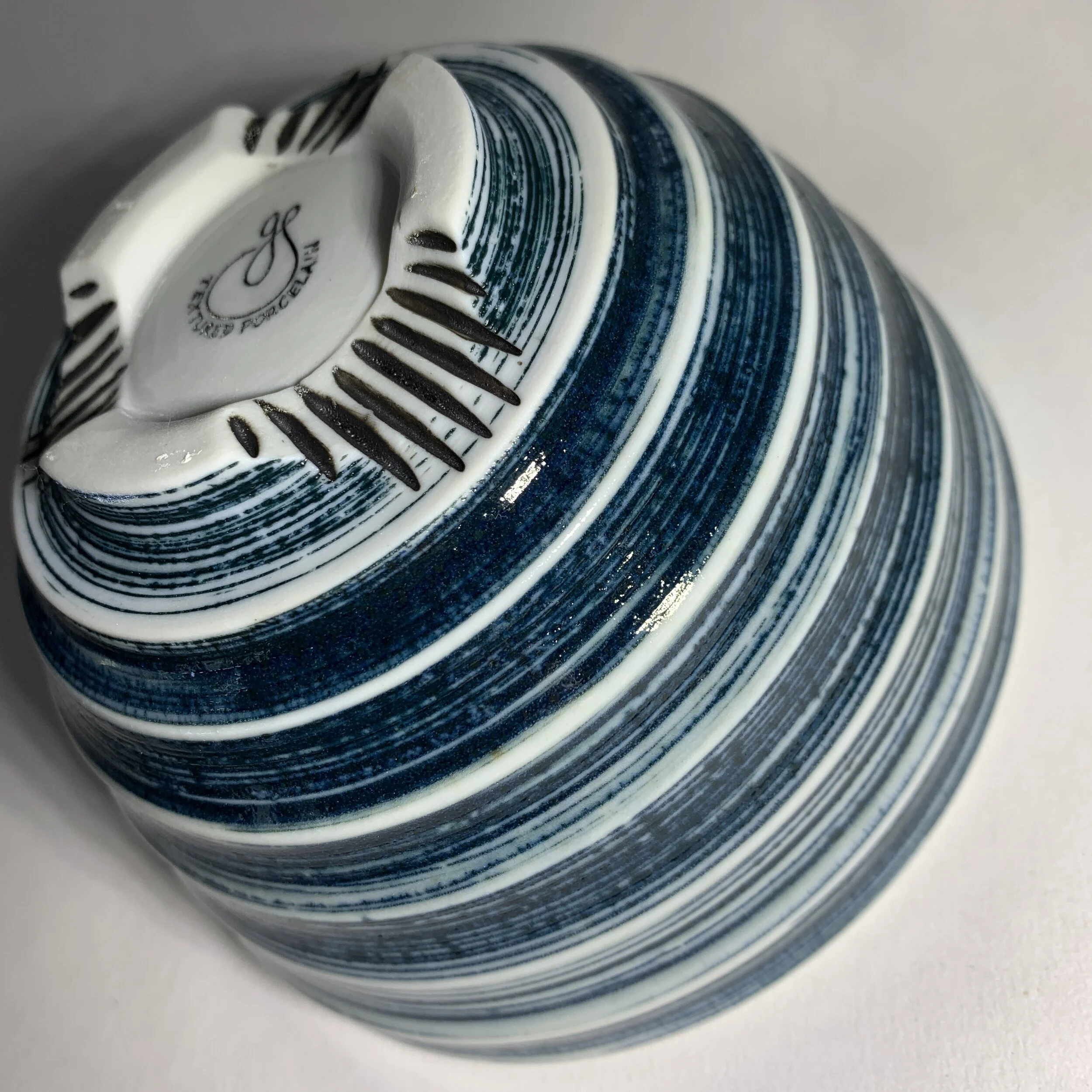 768449F4-F5A5-4528-AF60-BBAB287524E0