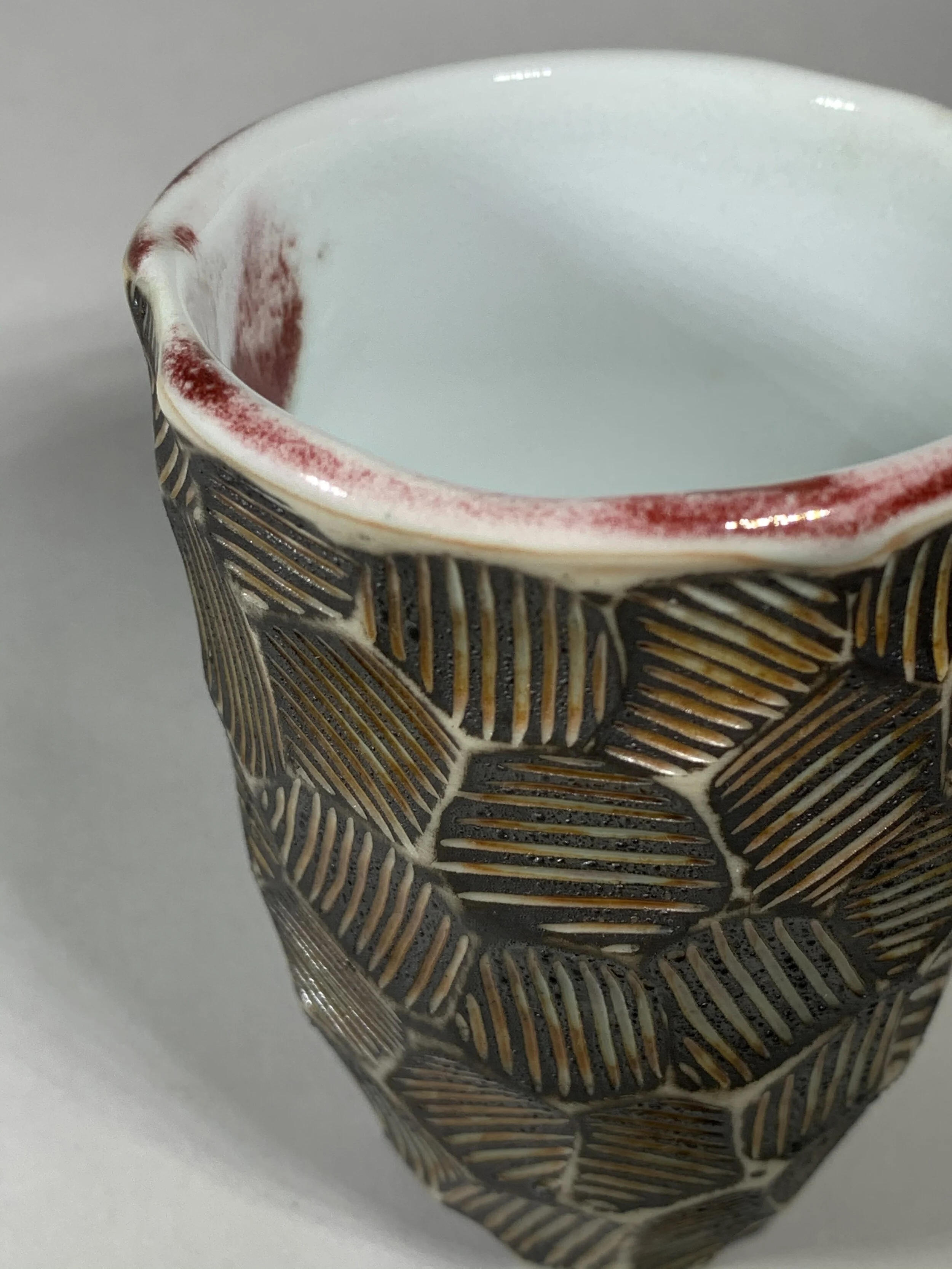 08C91CB5-7F97-4C3F-B129-4E06DD28F6A3