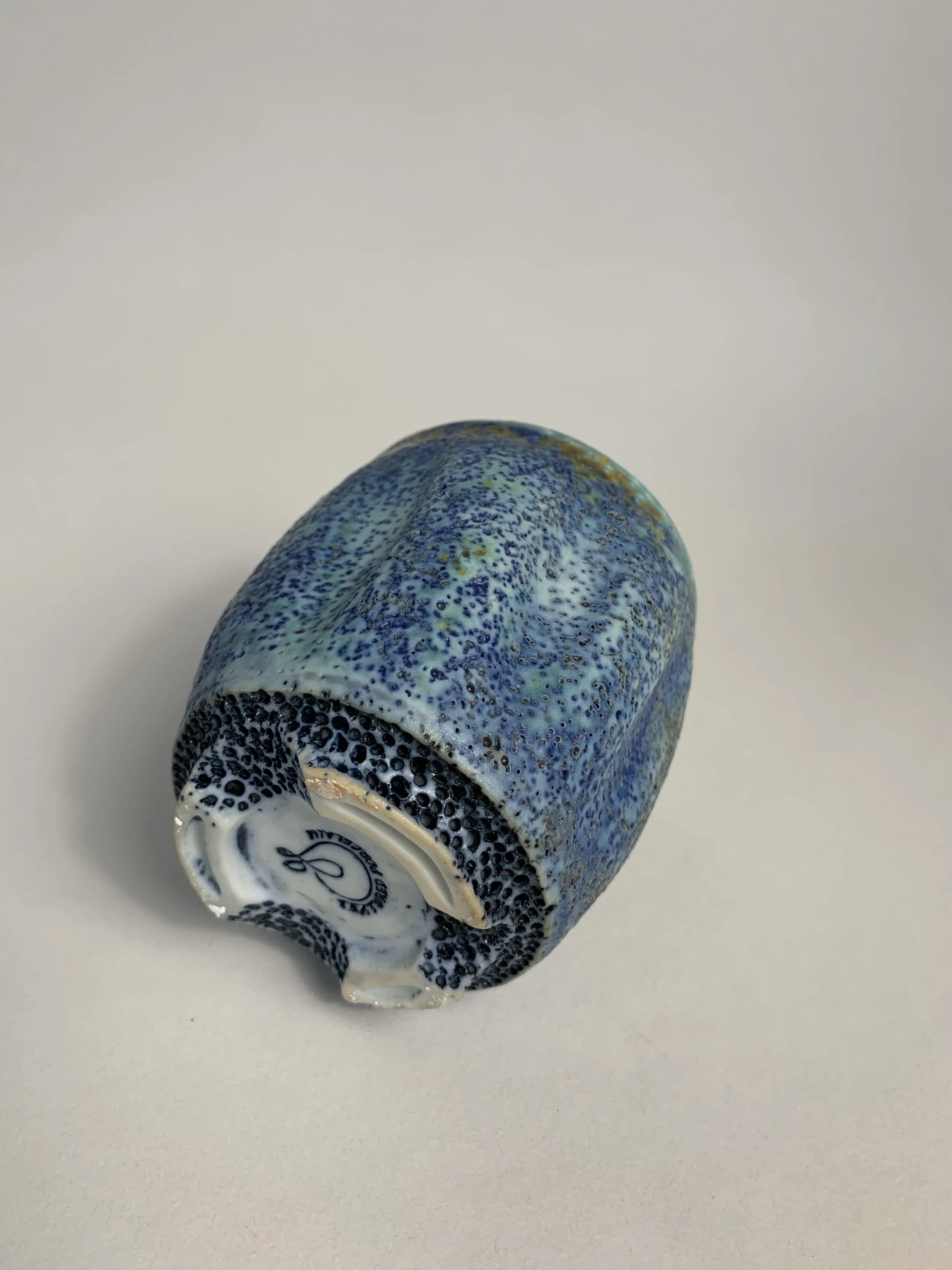 96F97BC7-7007-4A88-B232-E96B915F2A2B