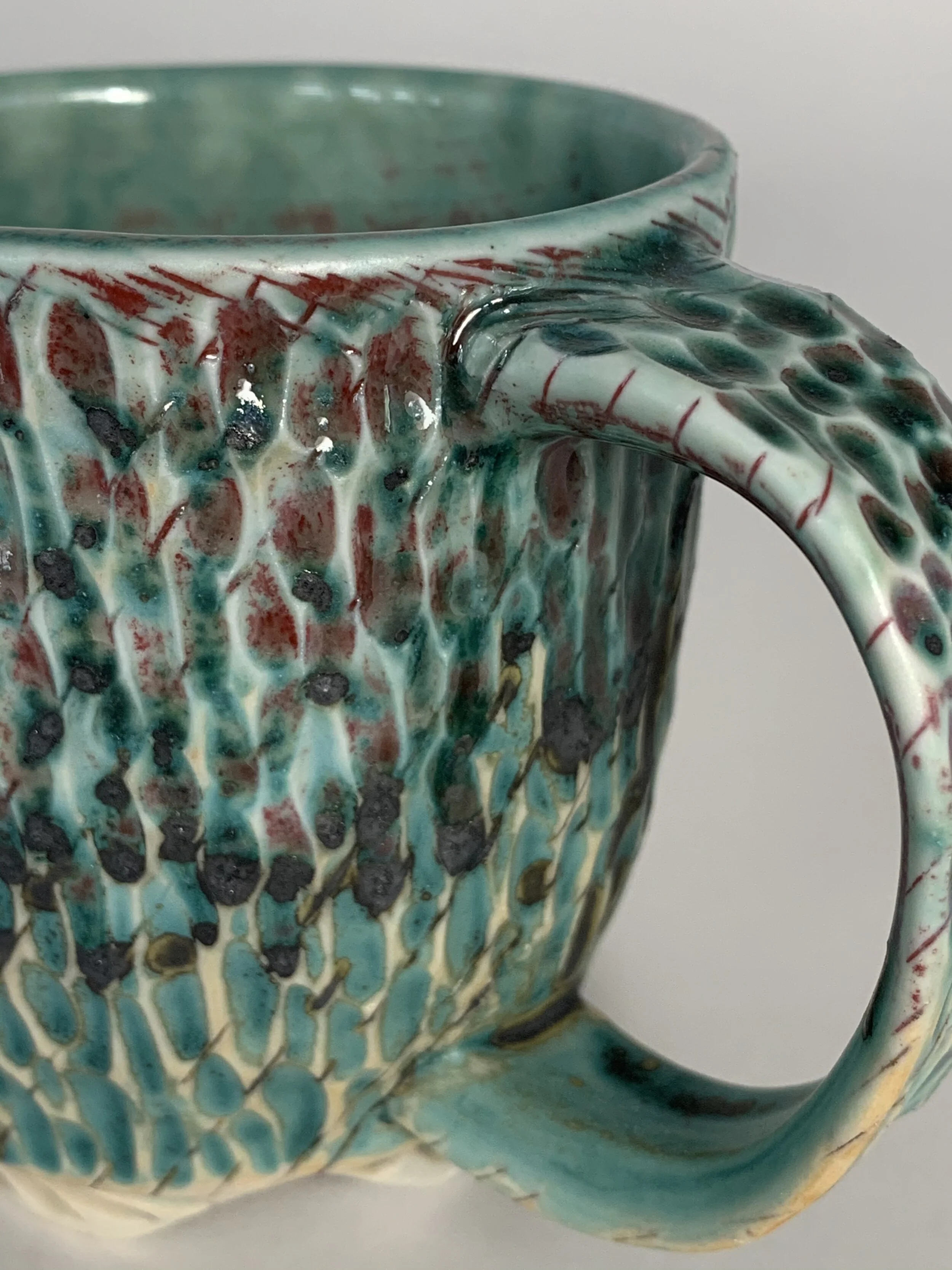 4E08905F-90D1-4681-BD8A-508AAE58398D