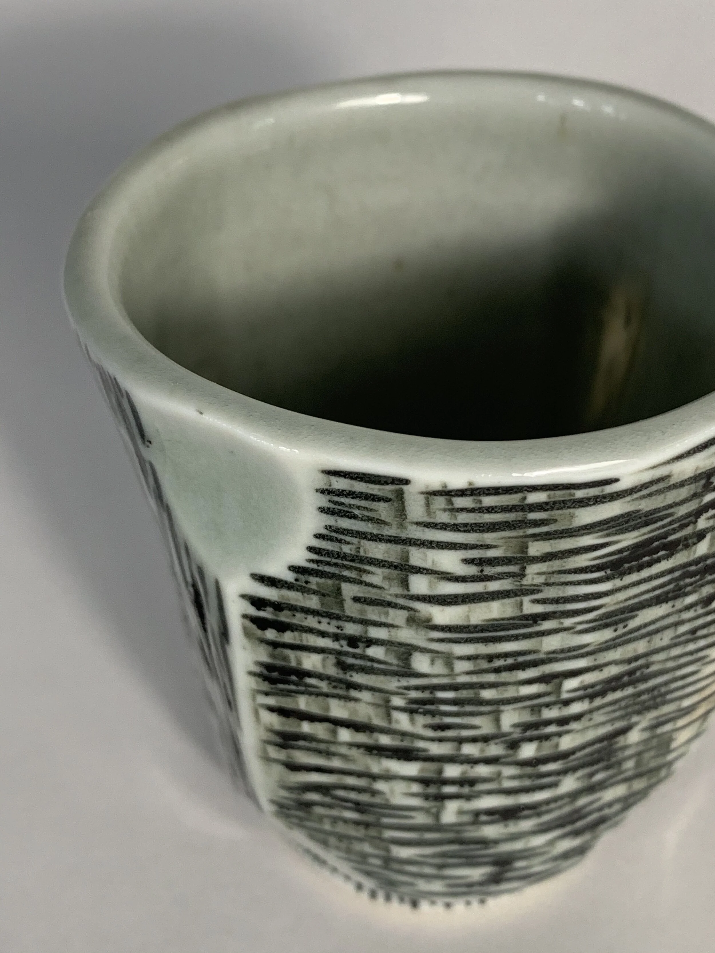 3507EE07-2BEB-4178-92C1-2586CE6F4422