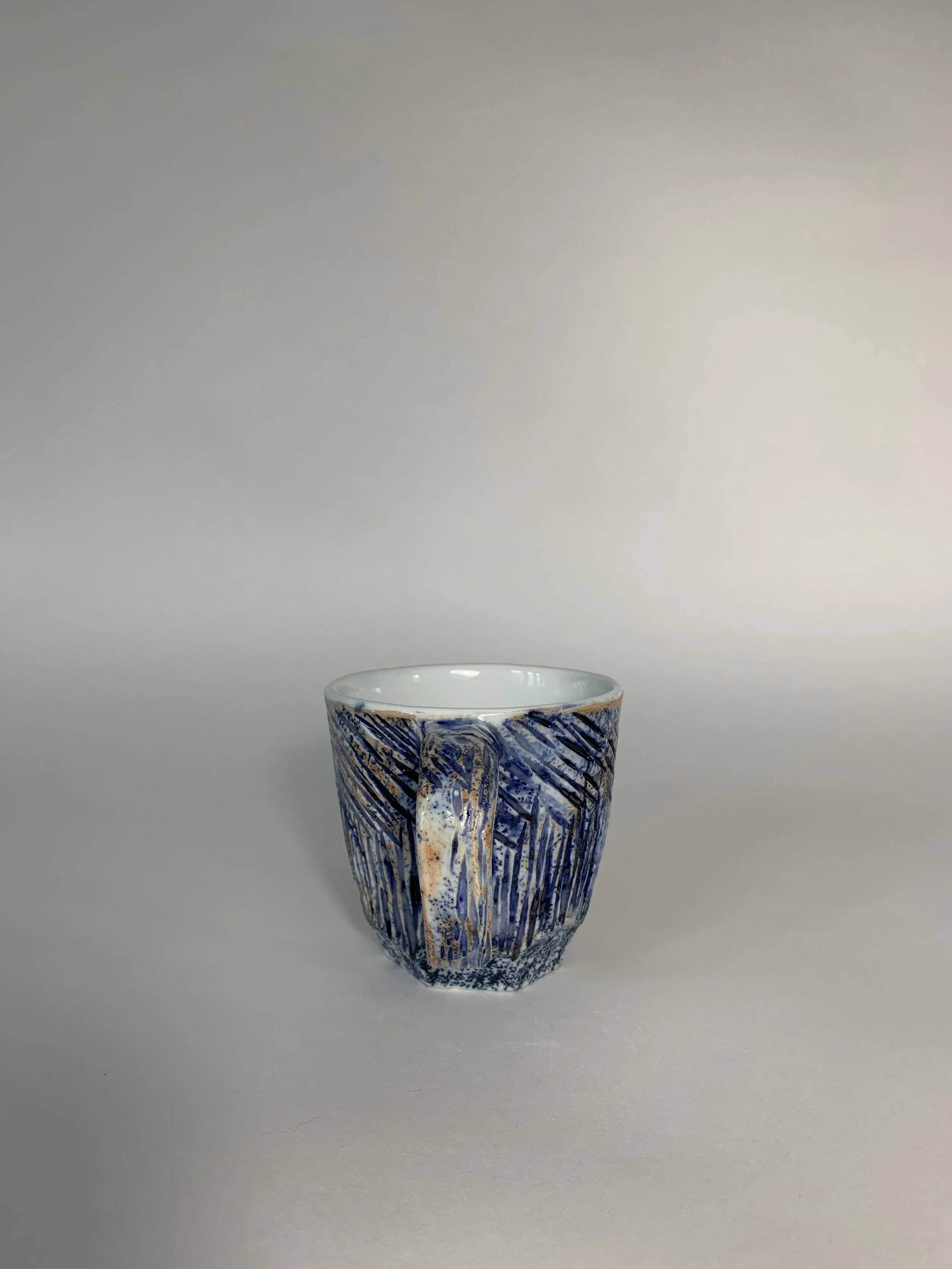 1CE1C294-C416-4C9A-899C-F2BB404F8354