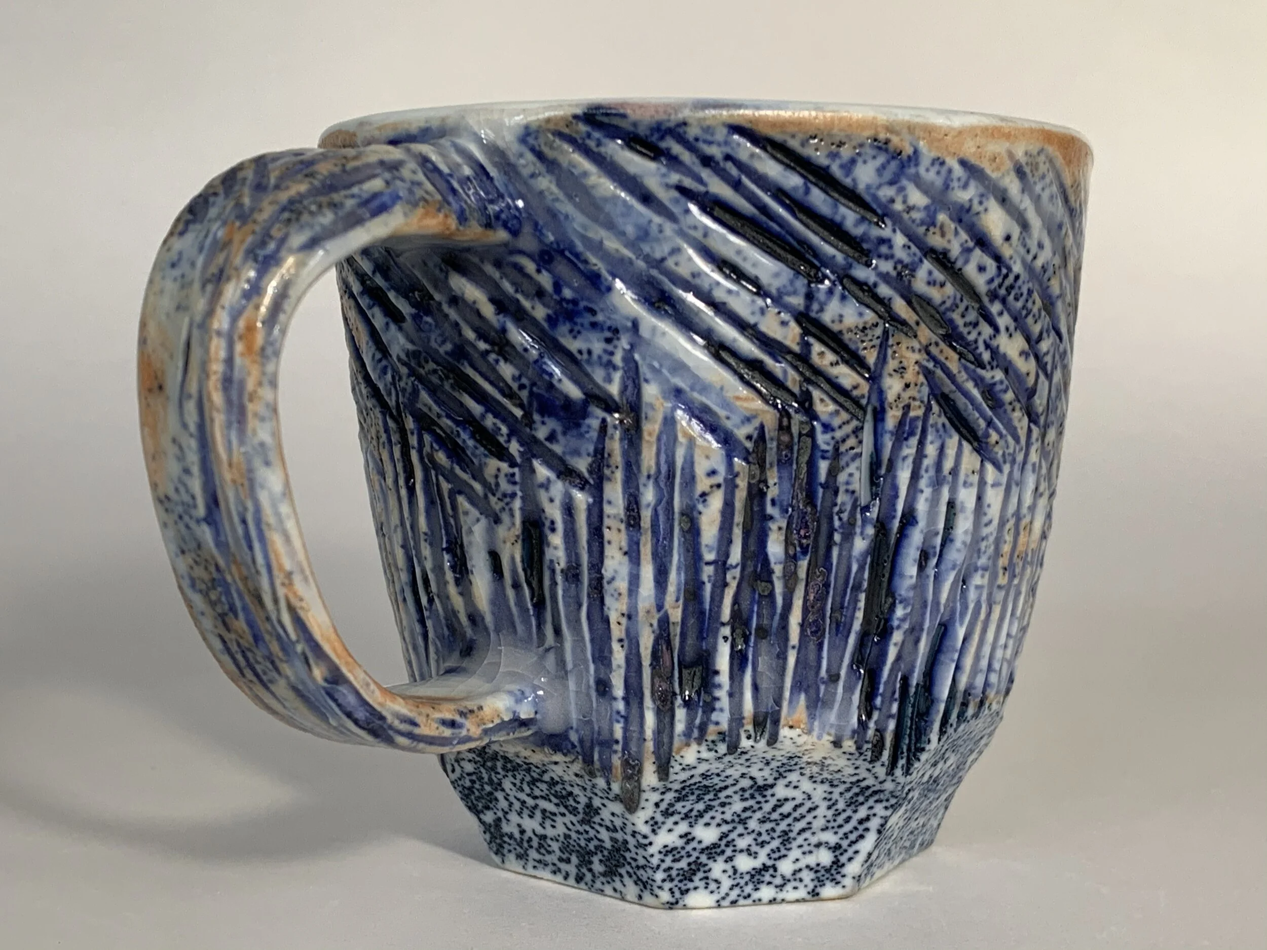 CE01397B-A08F-4B6C-9E58-1E472E84241F