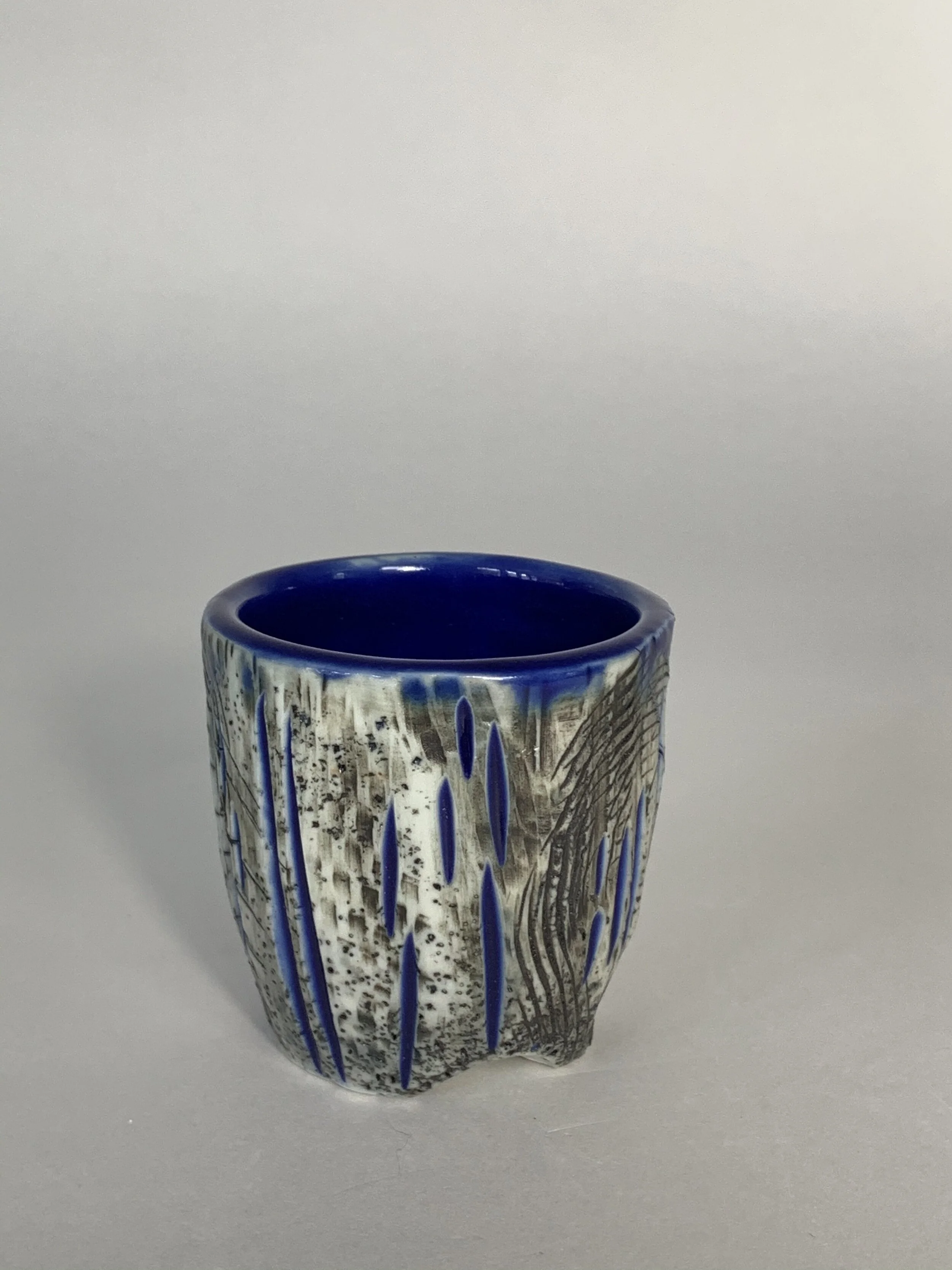 0715E53D-53FB-42C4-8682-5E9CA707F78D