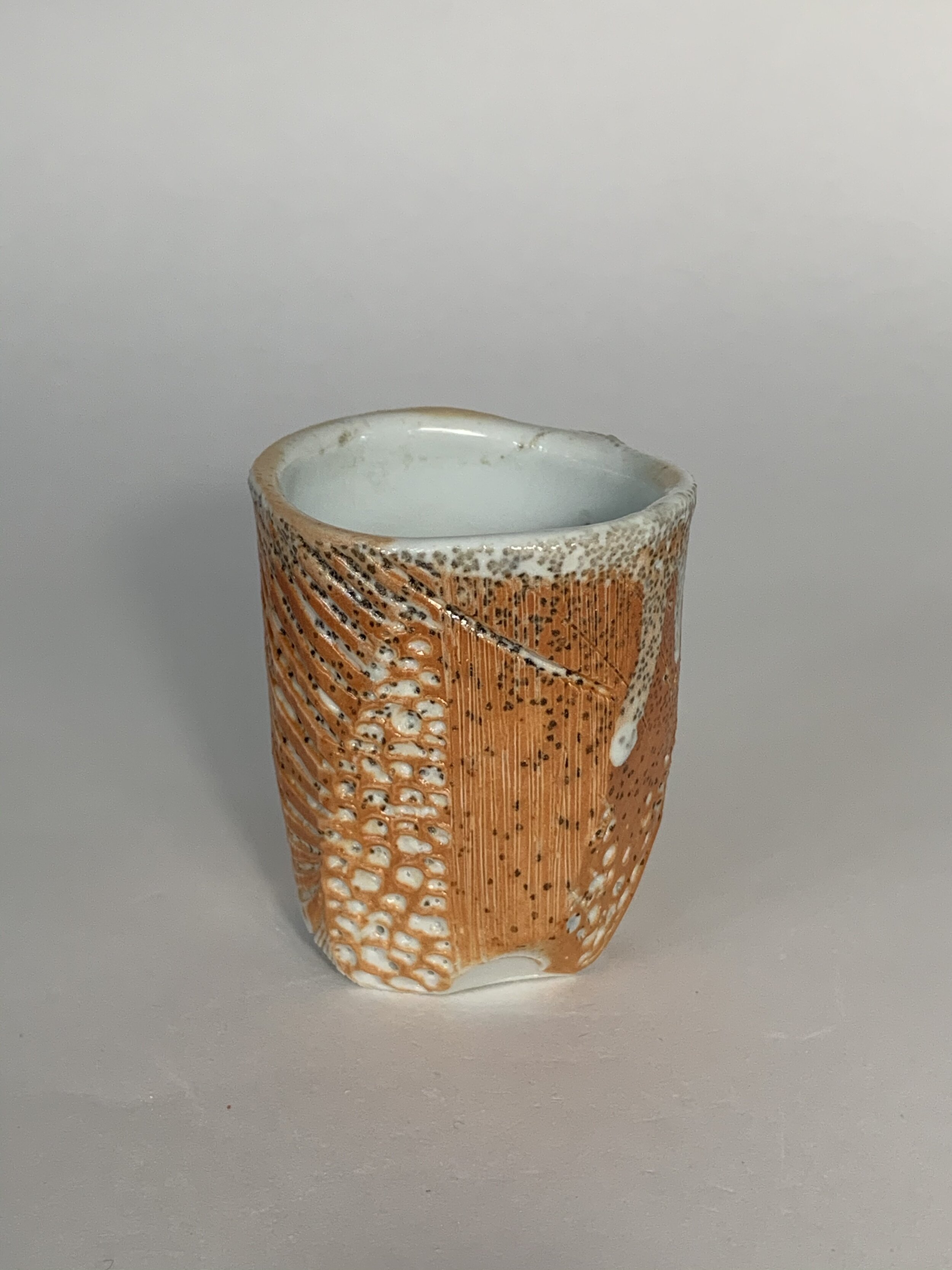 AF5AF8C6-F617-40F4-A9DF-29A549376E38