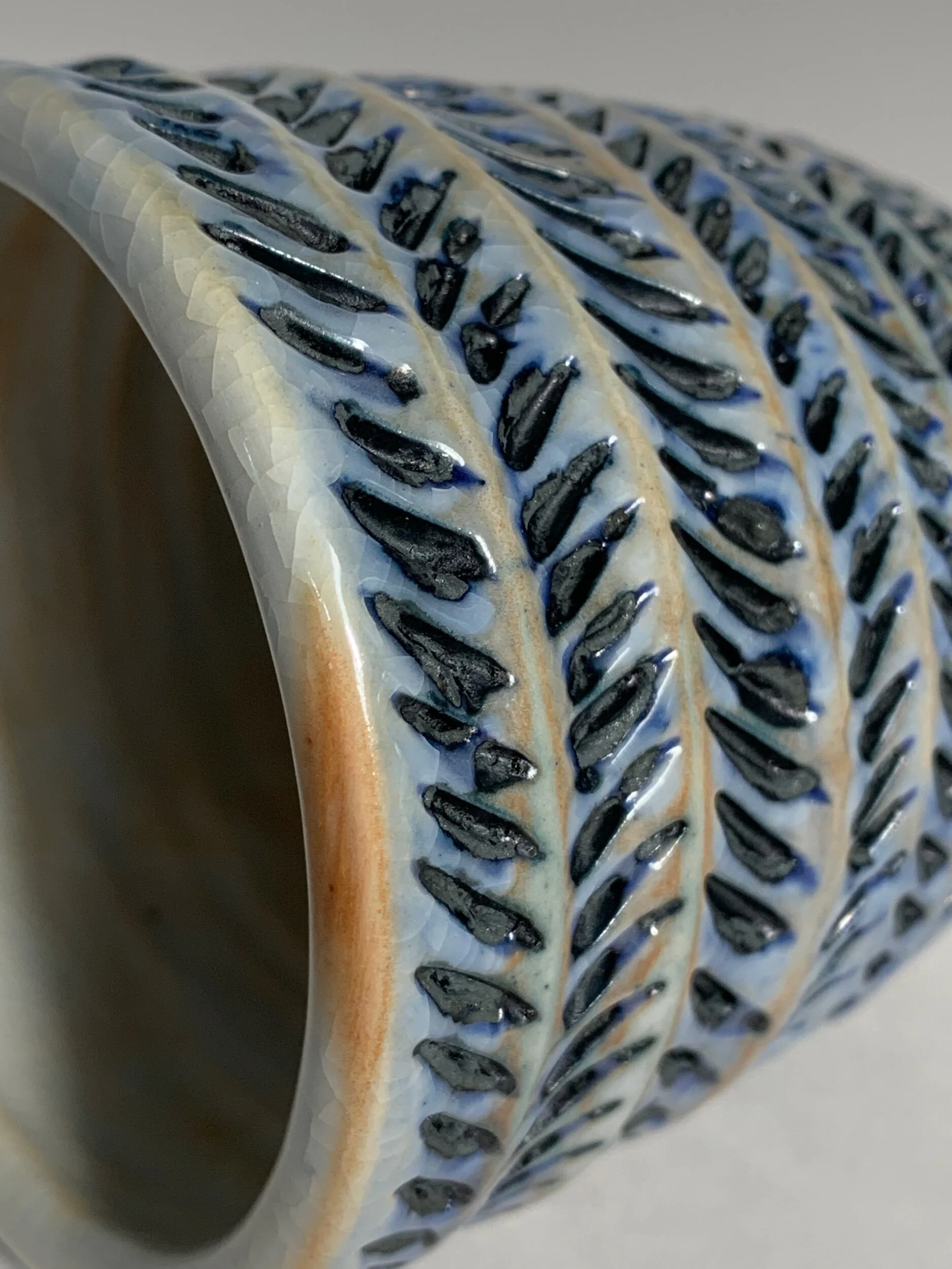 2133AD1B-6B31-4863-AF5F-2462AD636605