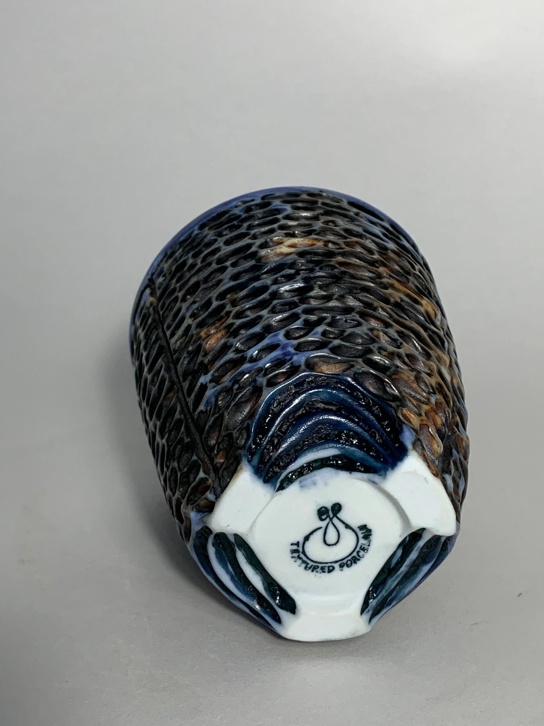 65DBFBE5-1C96-4C9D-B0E8-89FBE5A8C046