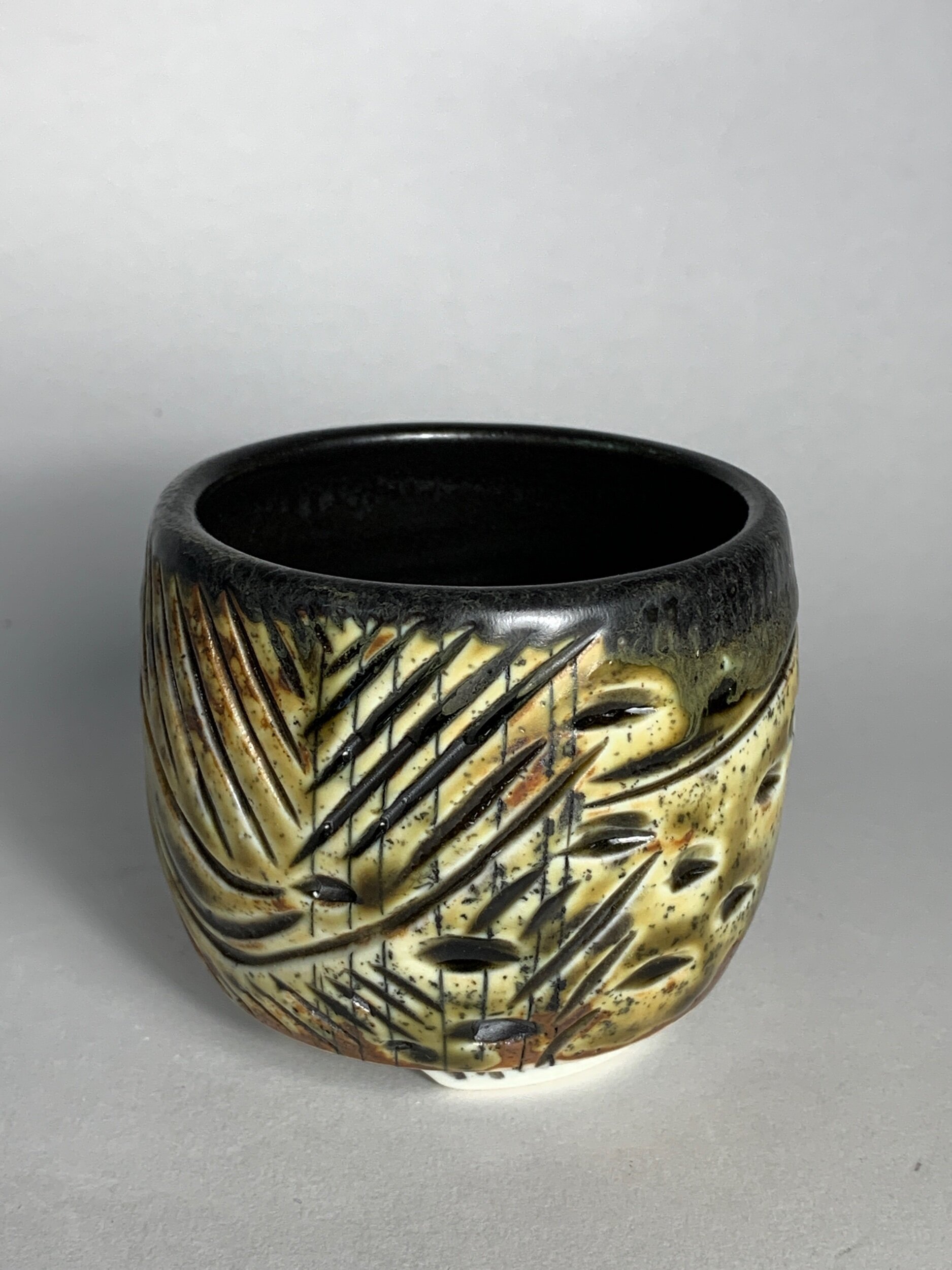 5052FE00-A3AB-4E8C-BDE4-3201969B3324