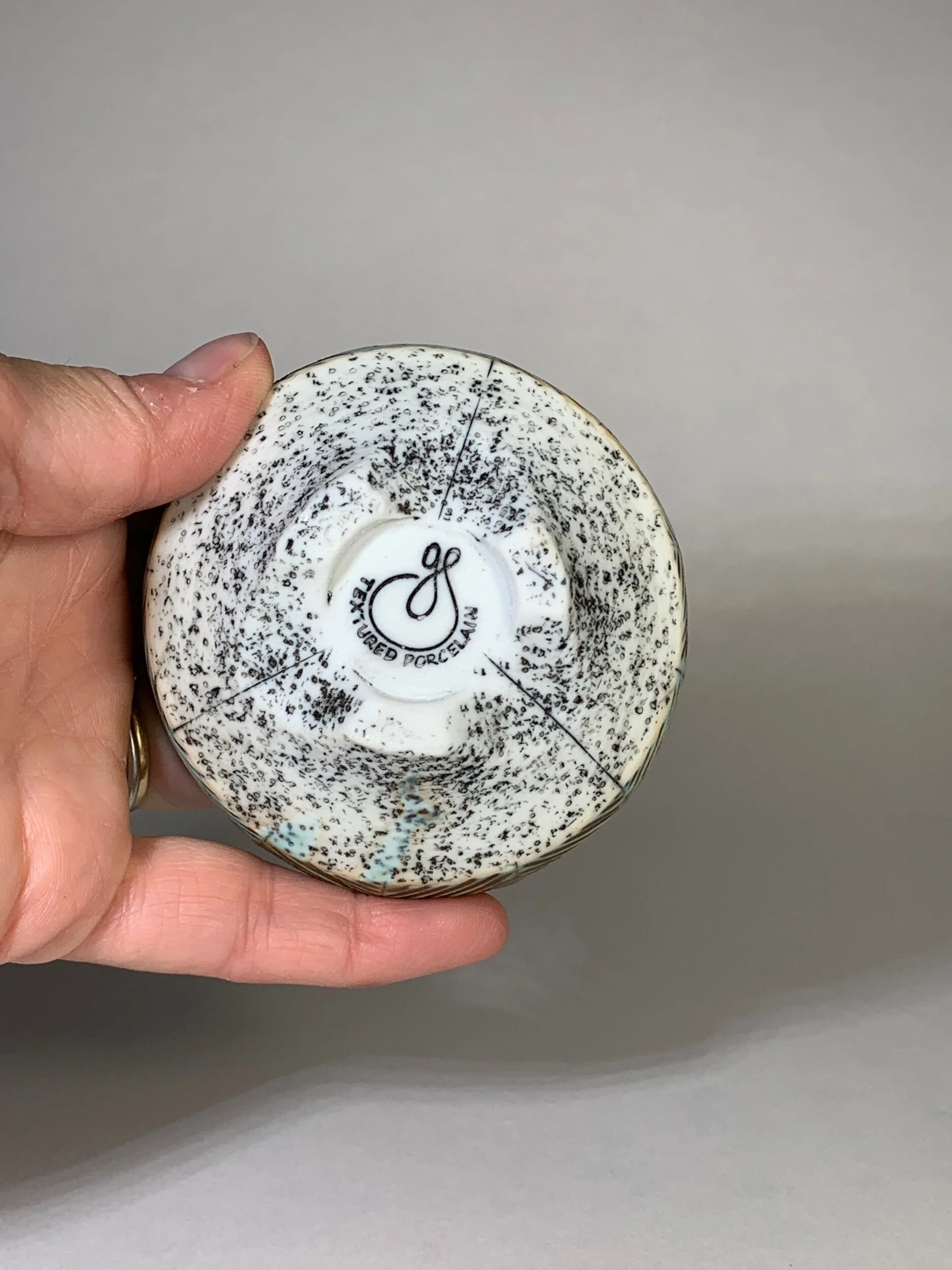 43C4E408-A33A-43DB-8F92-8E7C67409104