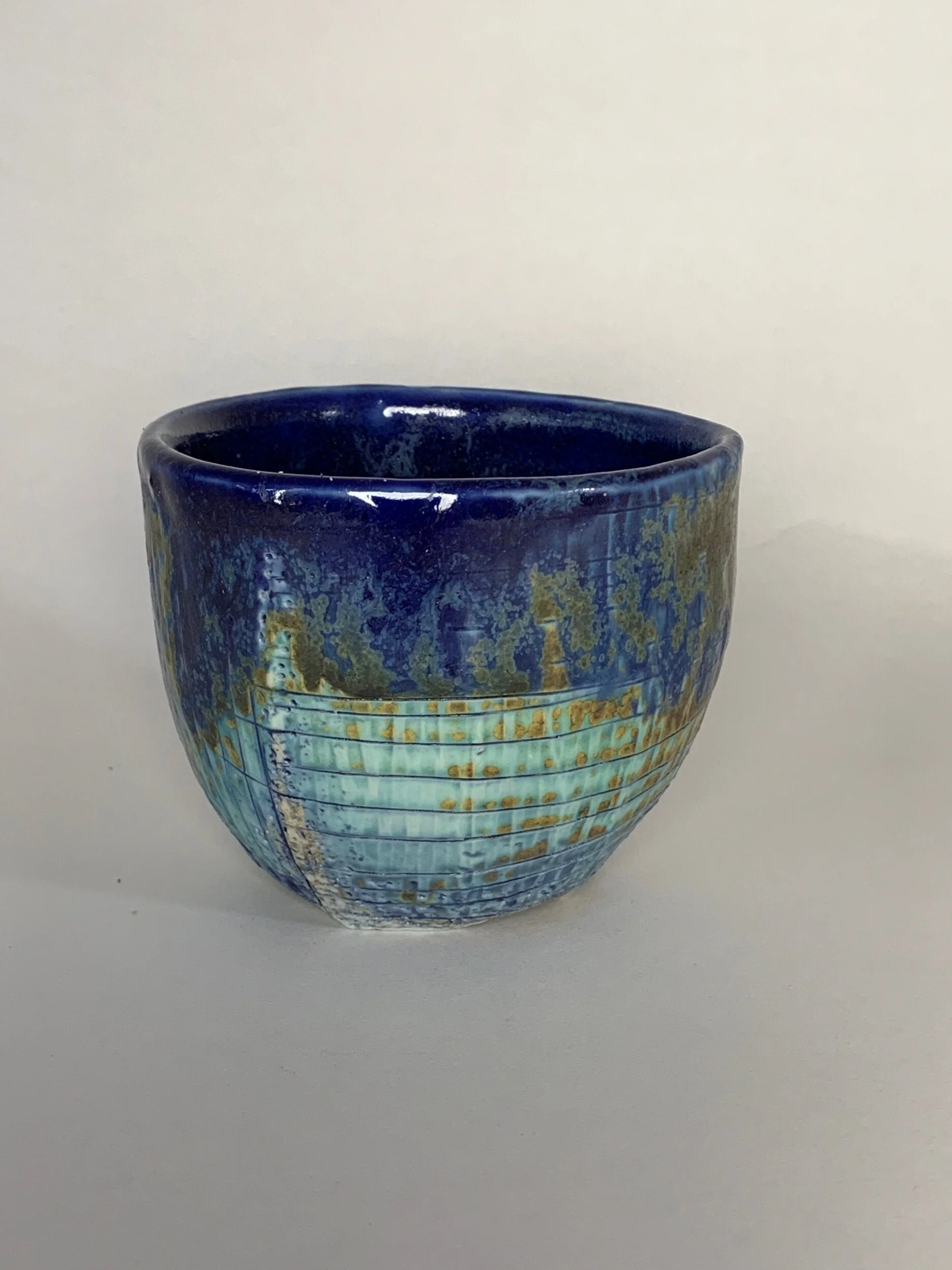 DACDADC8-F757-43CC-99A2-180BA8AA9615