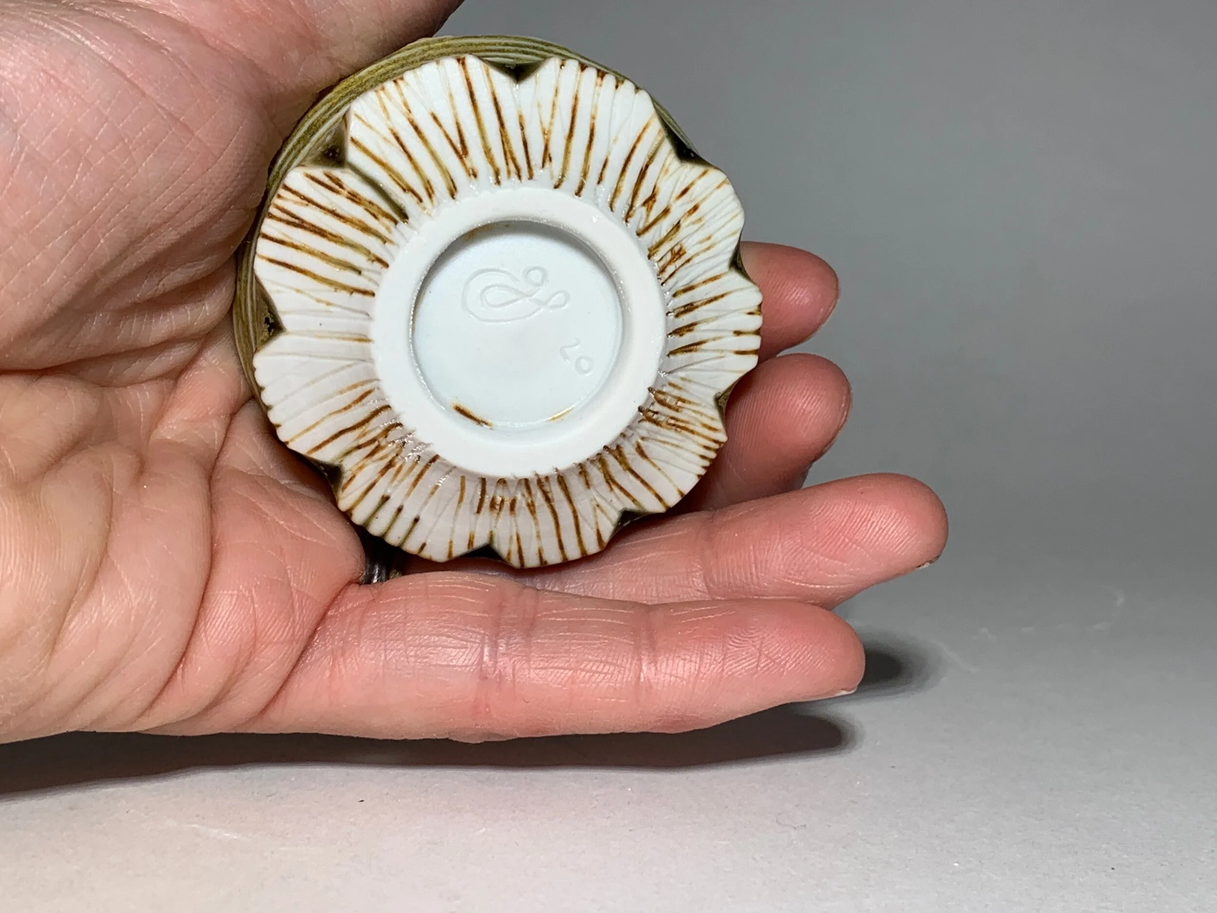 76A7D1C5-93DF-4C73-AFB4-C9E9A44E29D1