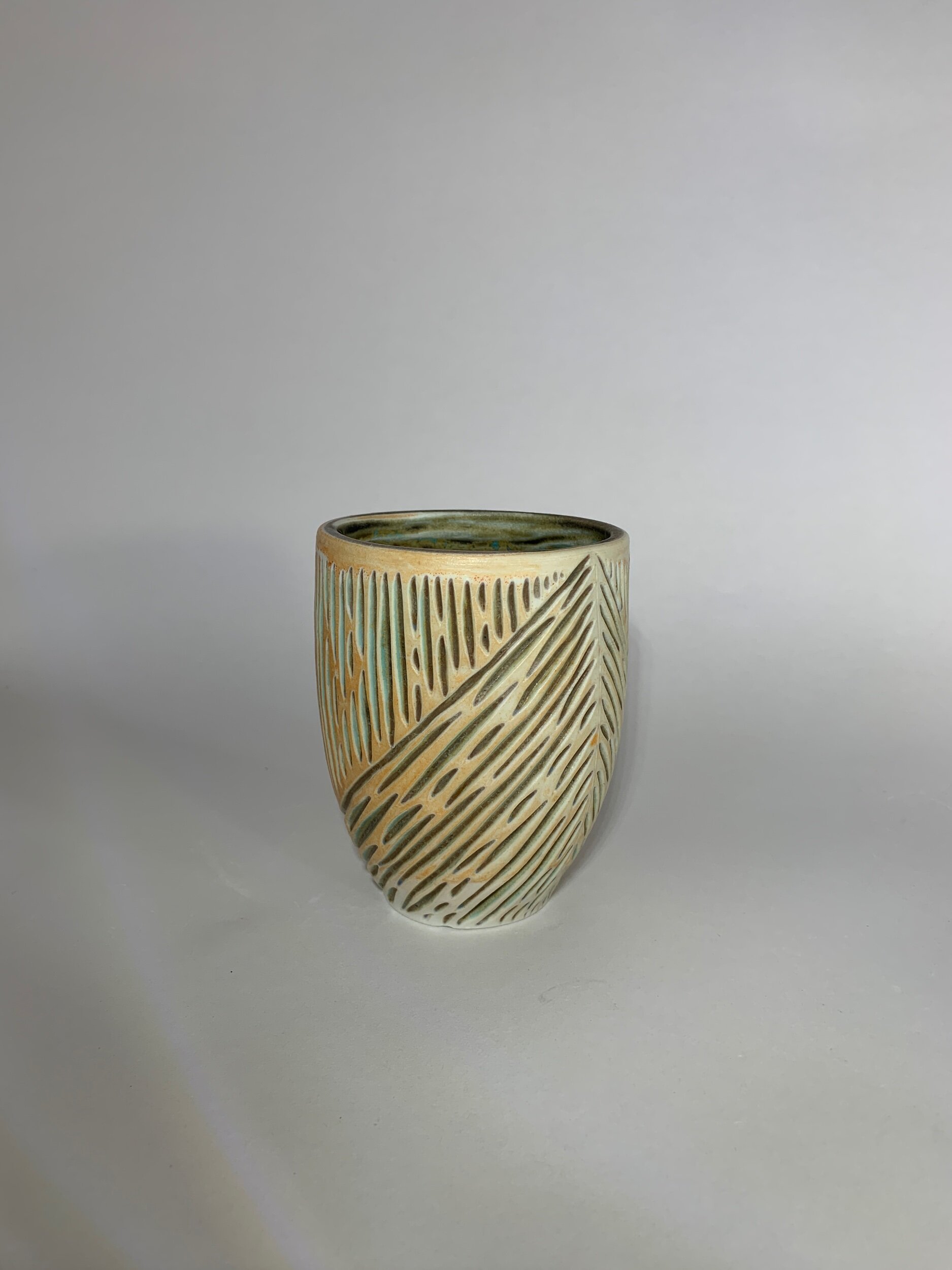 6B7A3C4E-2679-4F3B-B457-5F1552BC7A82