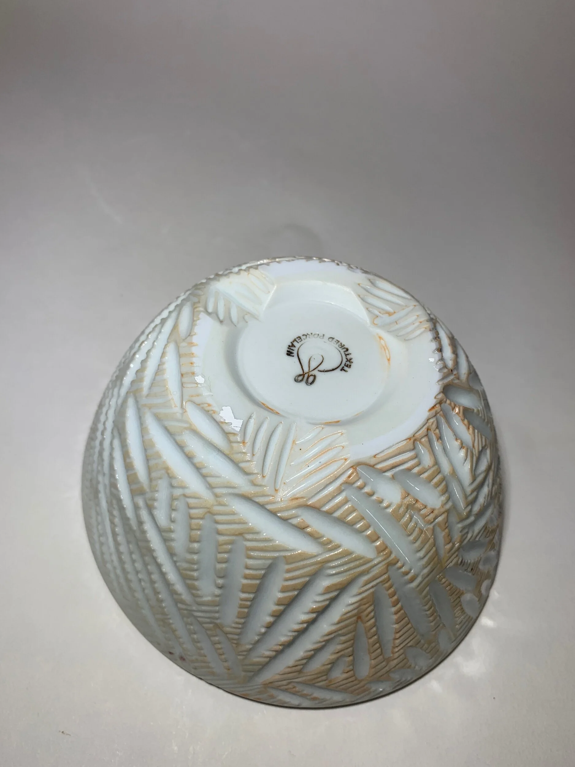 E54D8C0B-6029-4B42-A1E3-E0F64E66C564