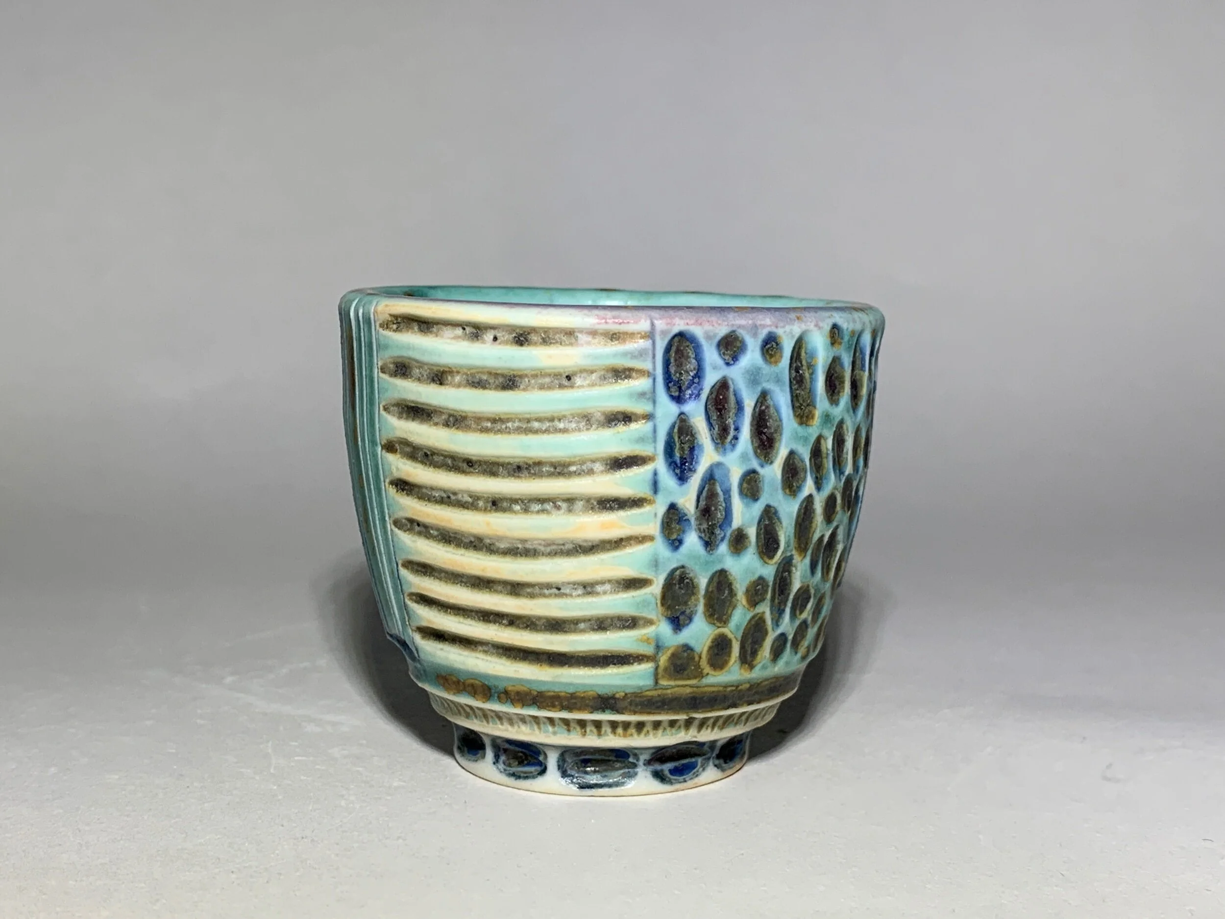 6F3A4DFB-4757-411C-B0AD-EB57BBC64691