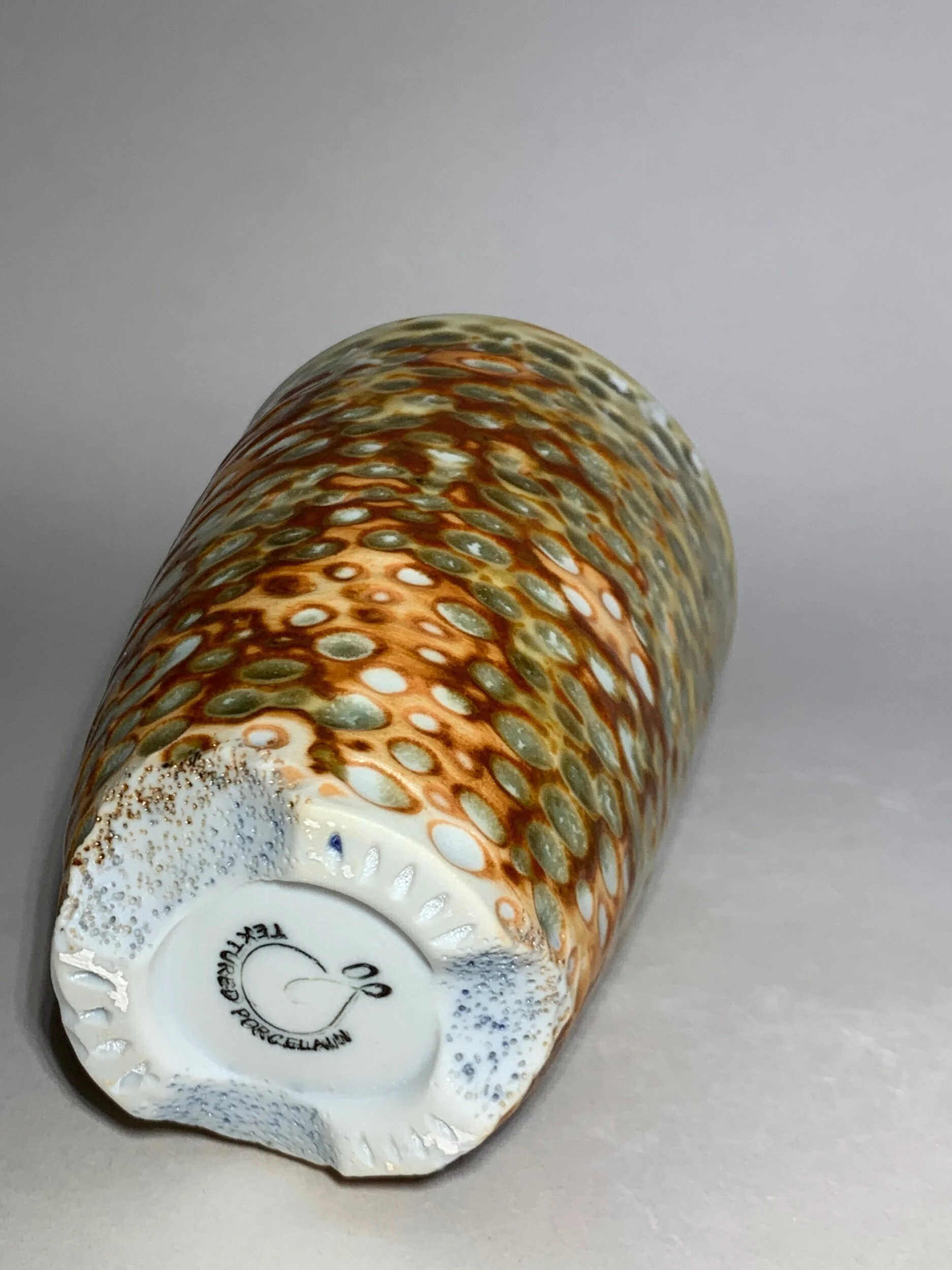 93D0893A-6F7F-4D46-803F-41085F745E0C