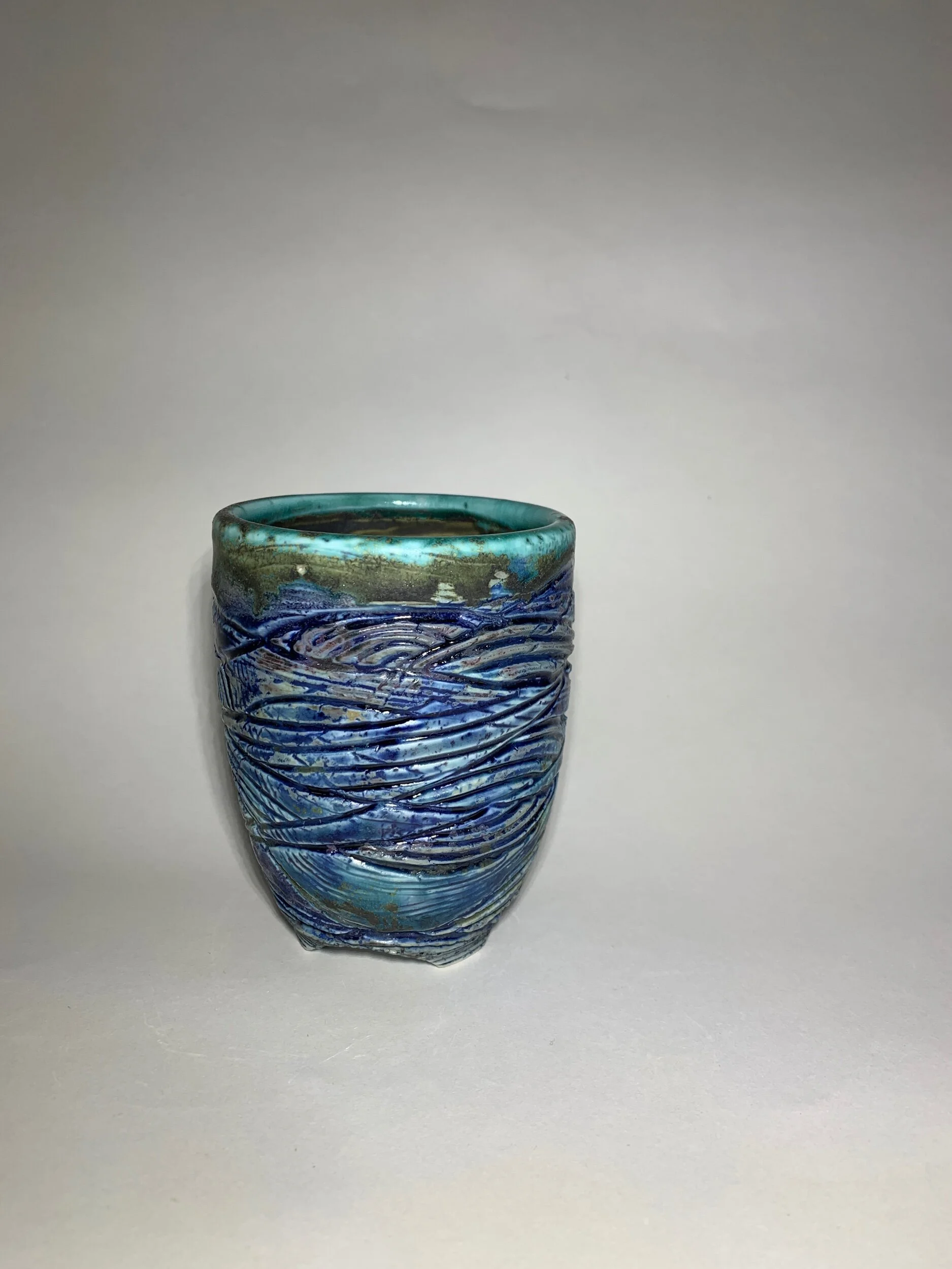 82093725-6CA7-479E-9BA0-FA27100BA5E6