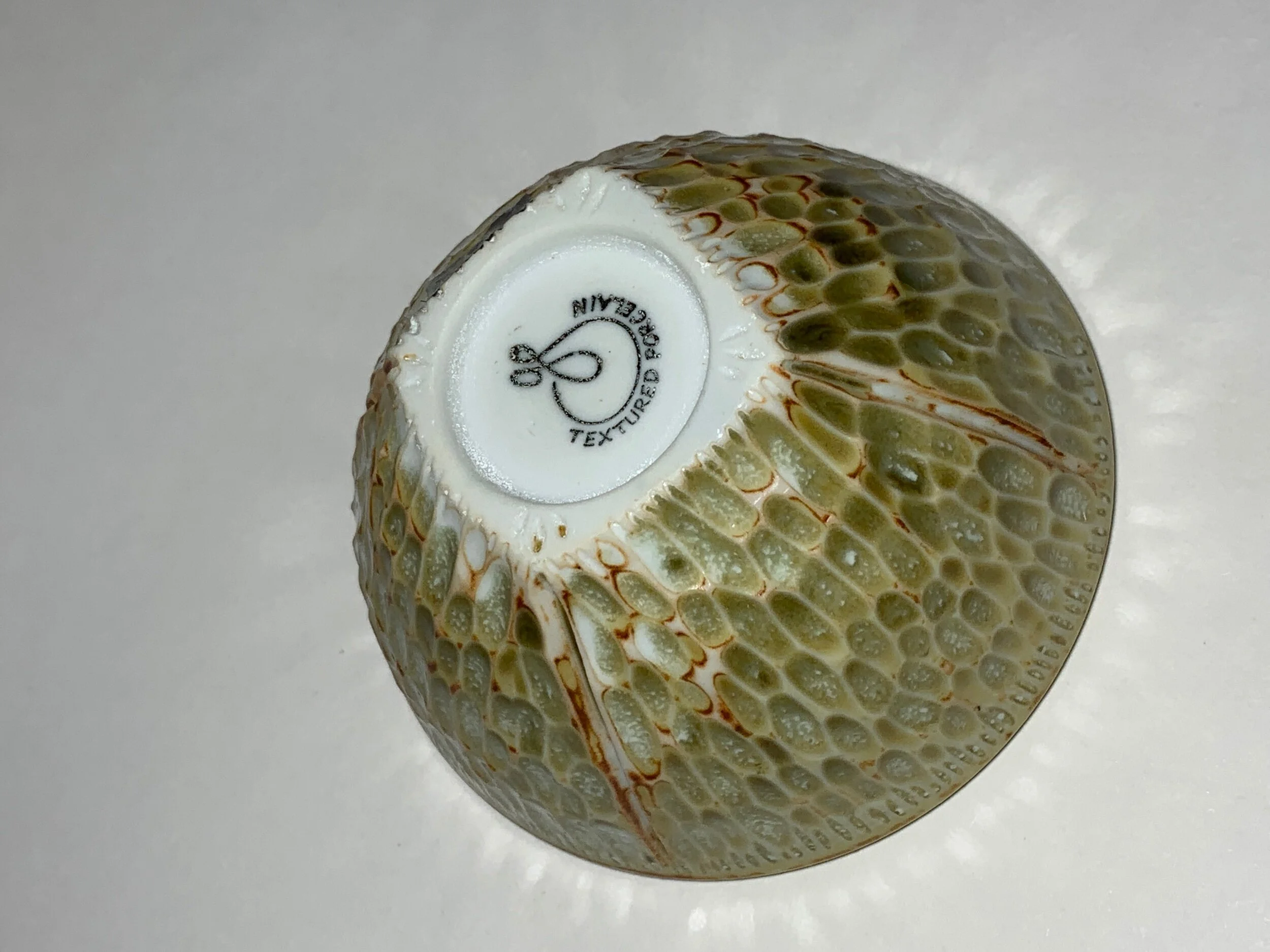 8DA5CD44-2865-4C14-B285-B94DDC1CBFEB