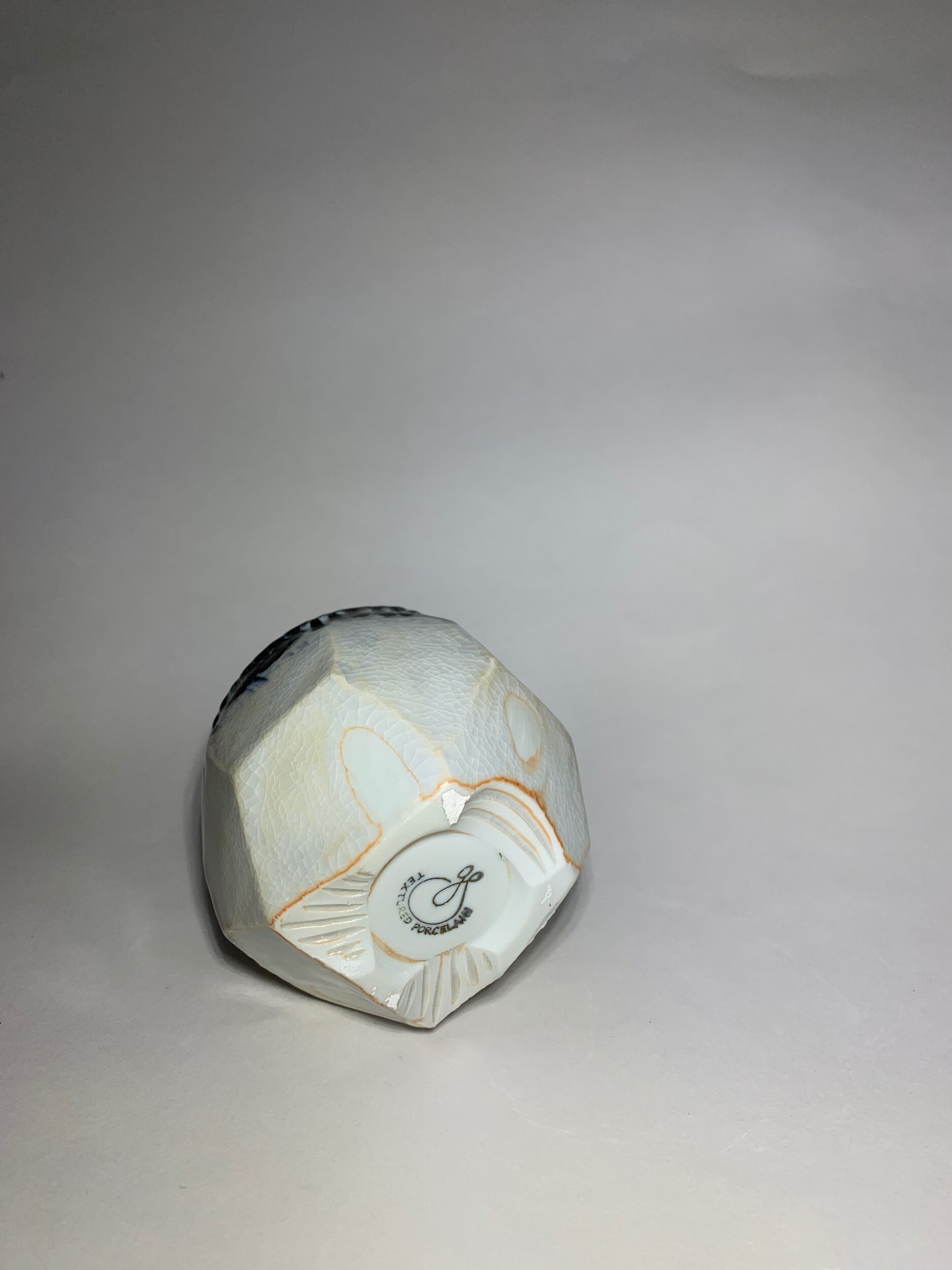 BEEC8E91-7A08-44B0-B4E1-1227A1163083