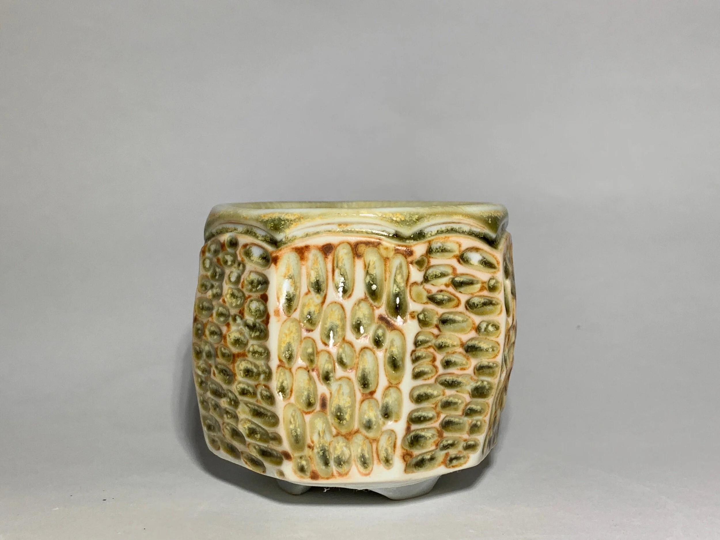 2A35C06F-3368-46F9-95B0-8B9BC24A9504