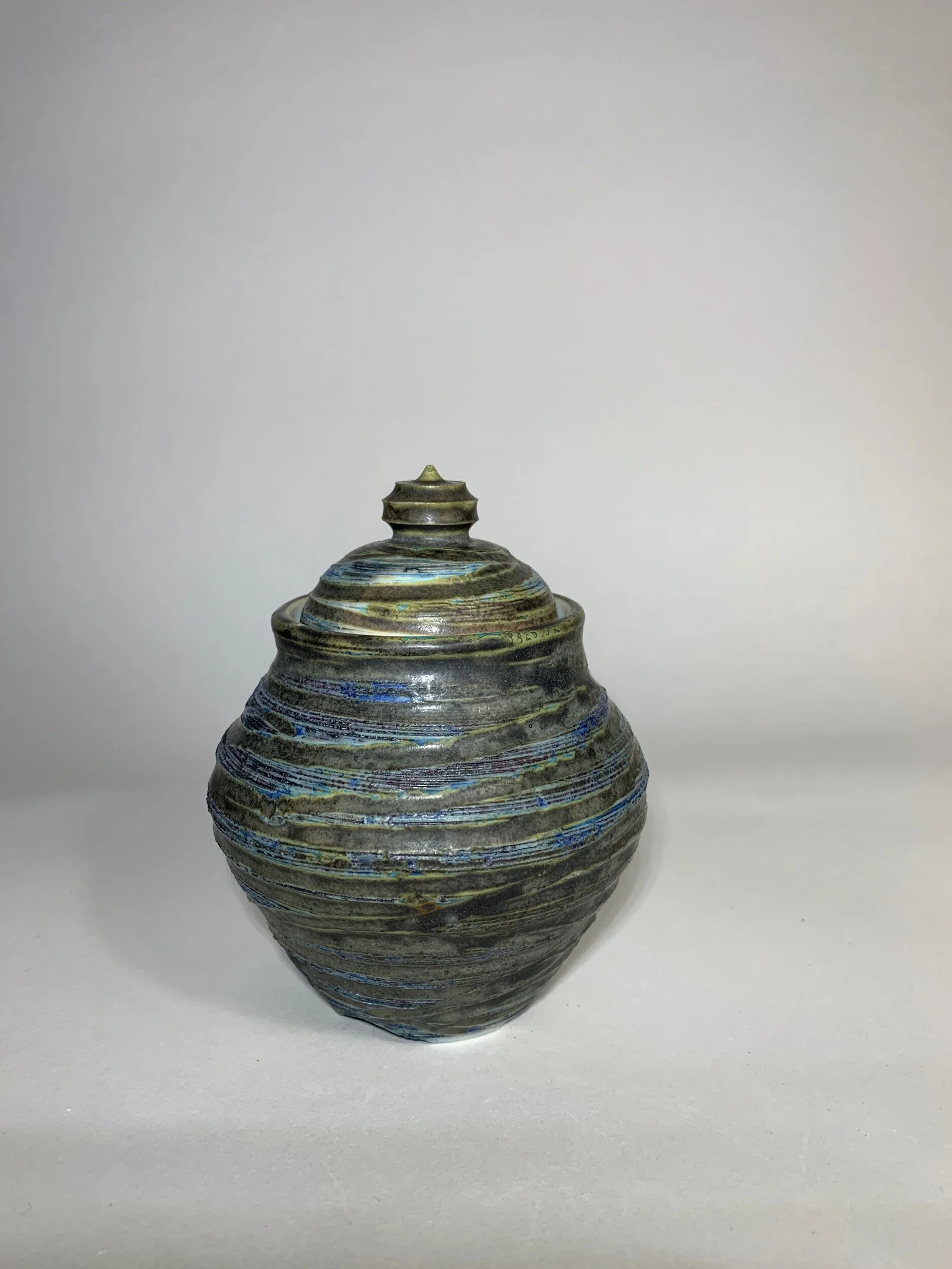 8DD9FA29-5B7C-4C1D-BB66-8C03D07C07A5