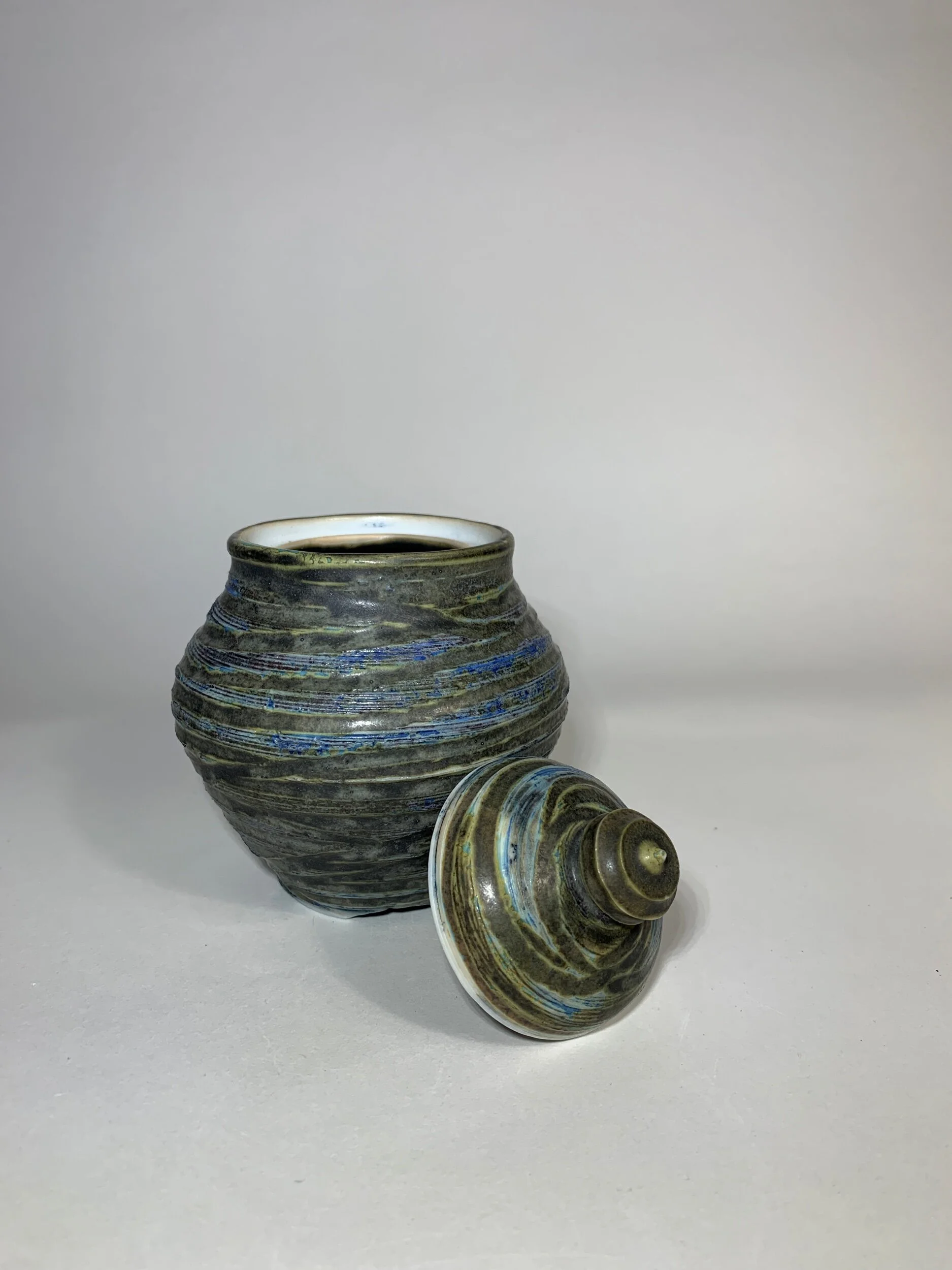 BFE6769D-9338-471E-B36B-1CDC512FEEA2