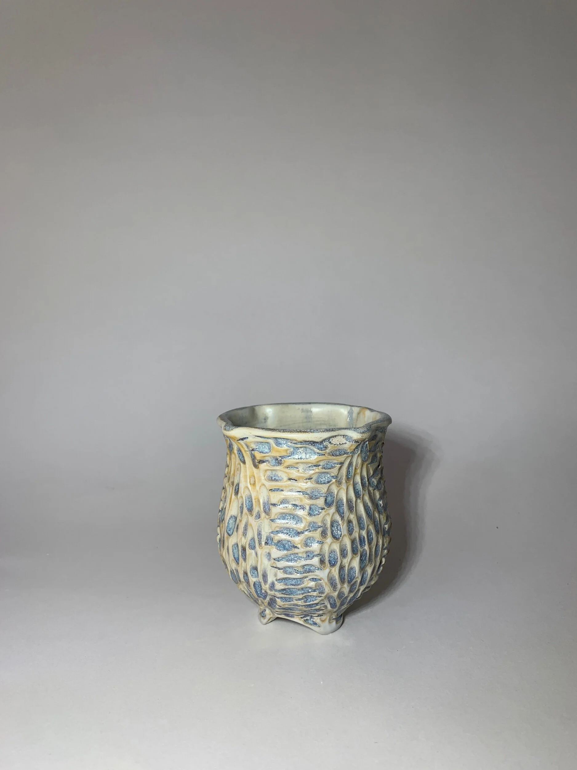 96DA6C8D-9010-4BA6-A815-889FD6E5C6FF