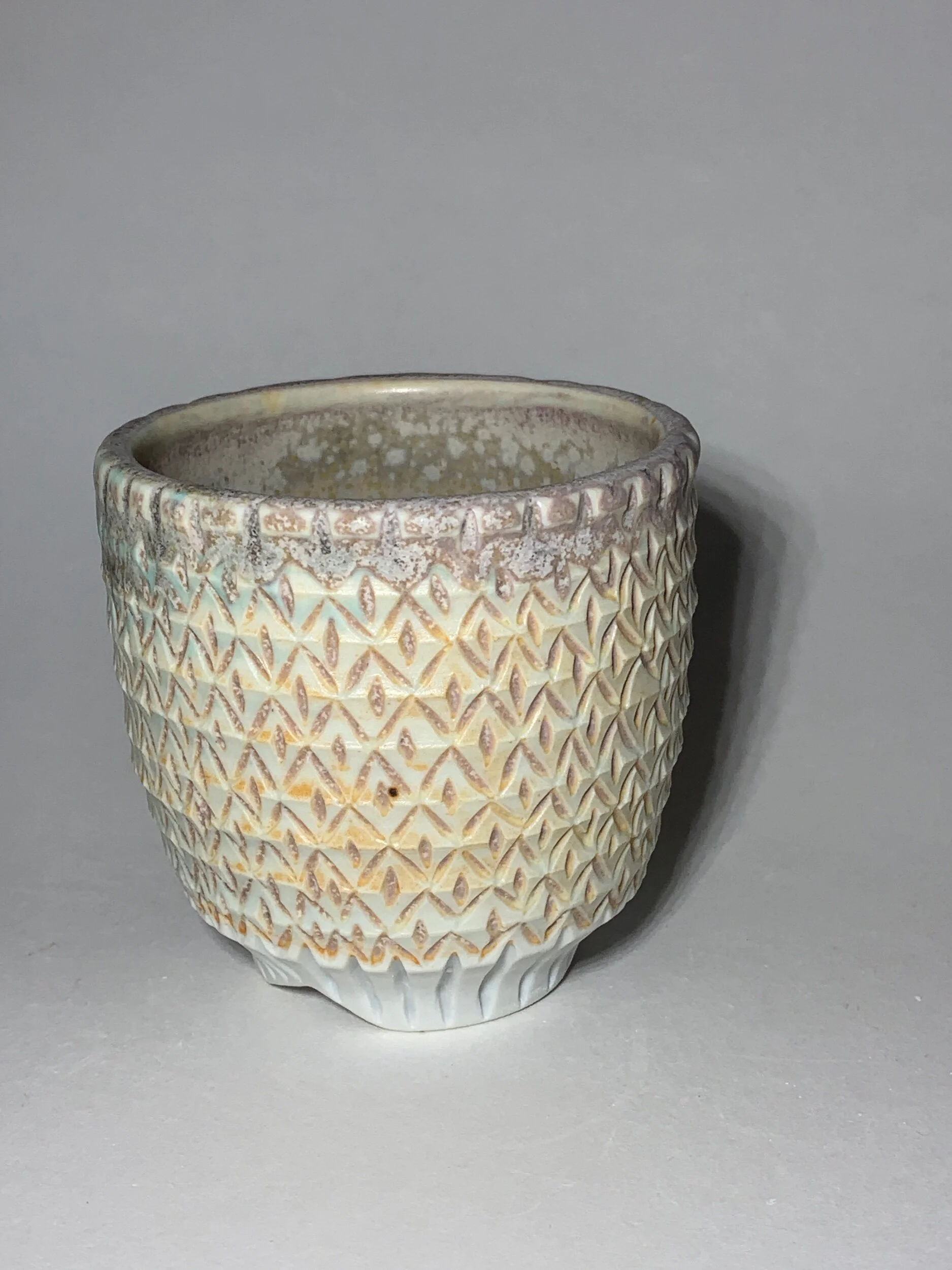 E38022AF-0A82-4B8F-98D6-D54E8F113498