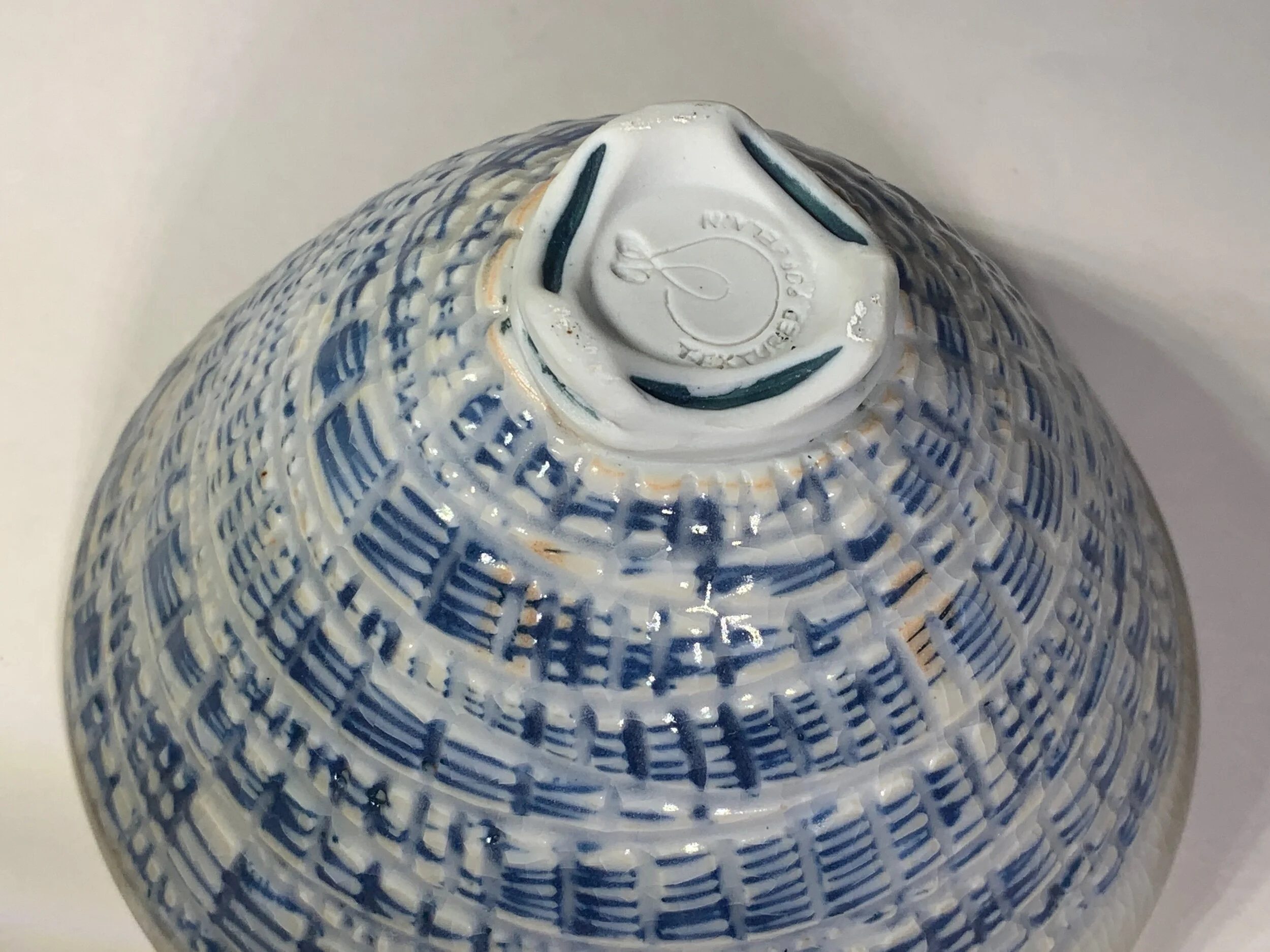 0588C979-D909-4017-8F1F-B2A0019424AA