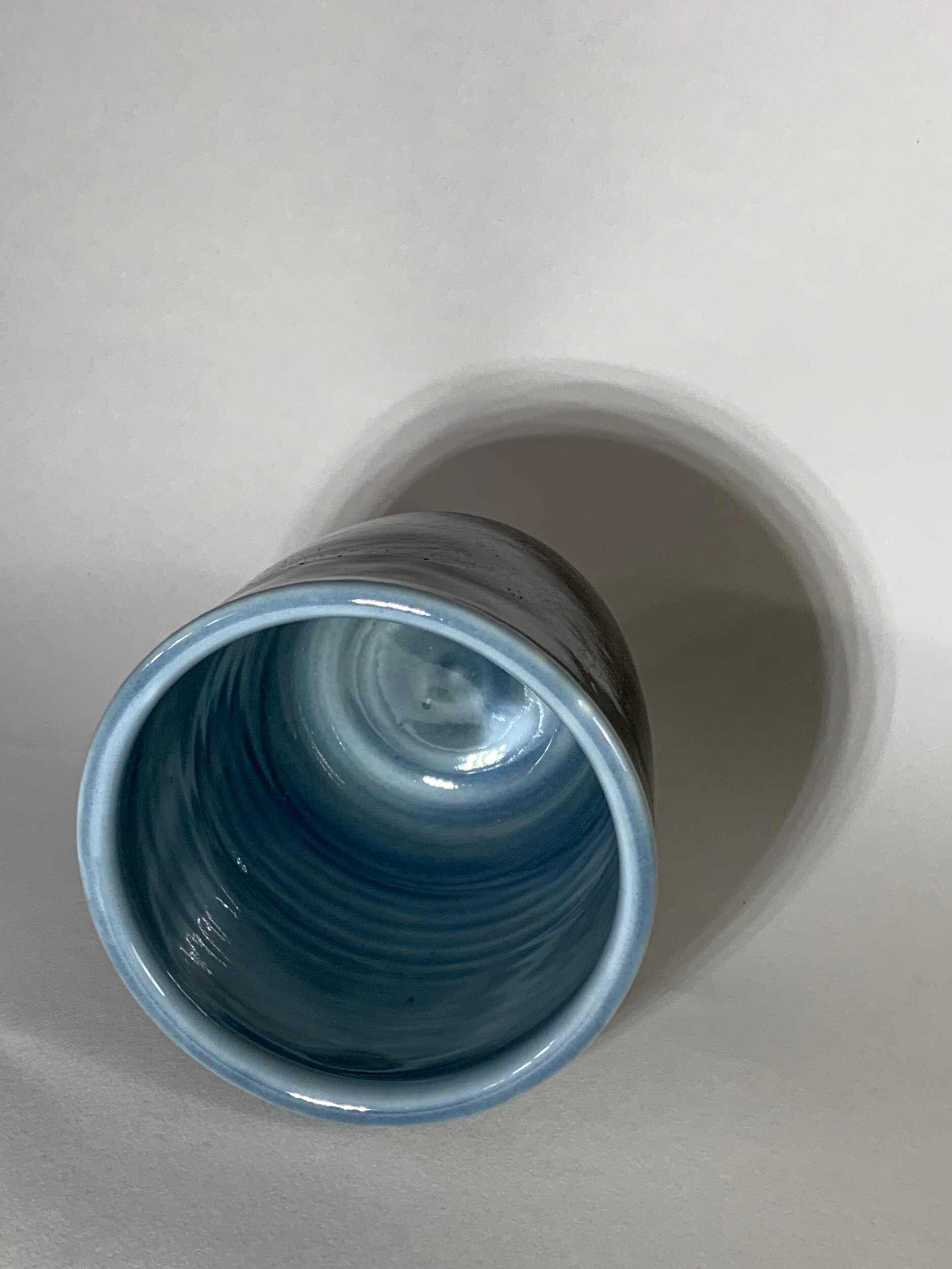 18436217-3E01-41E0-8E6D-426D3DC807D4