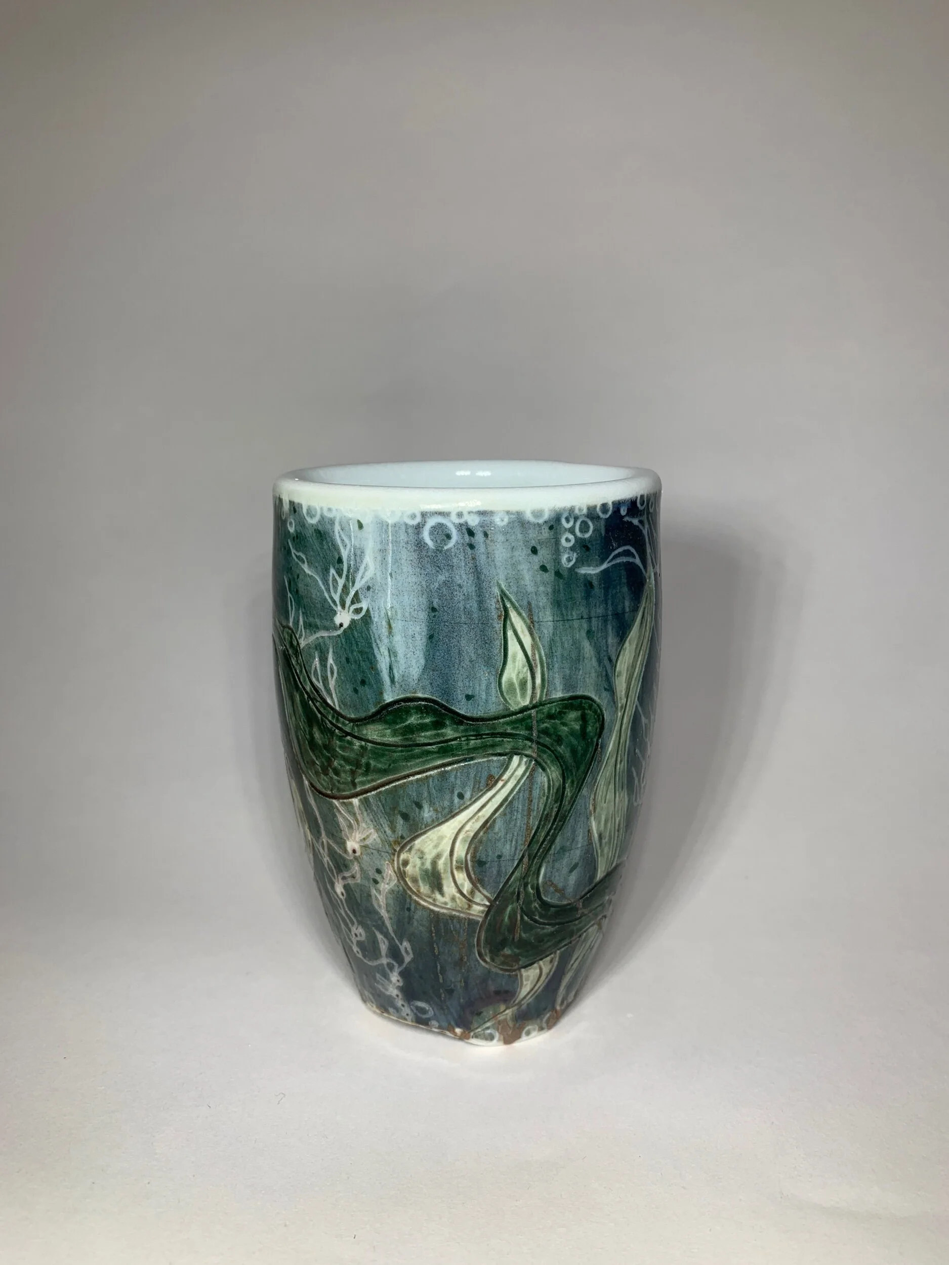 7ED69368-7834-4F73-986C-3A185FF61A58