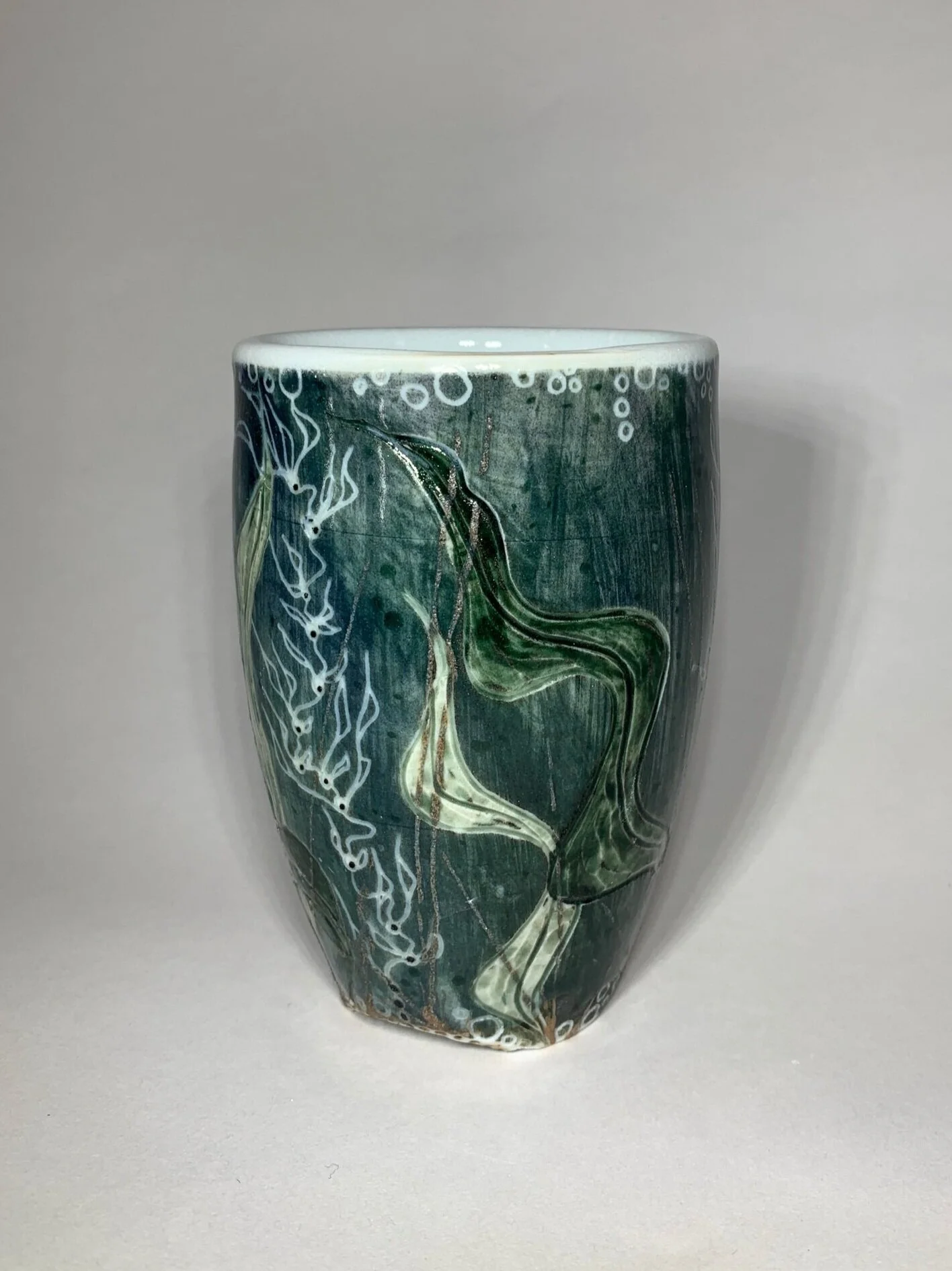 A6586256-1157-4A39-8BFE-51D5A865C2A7