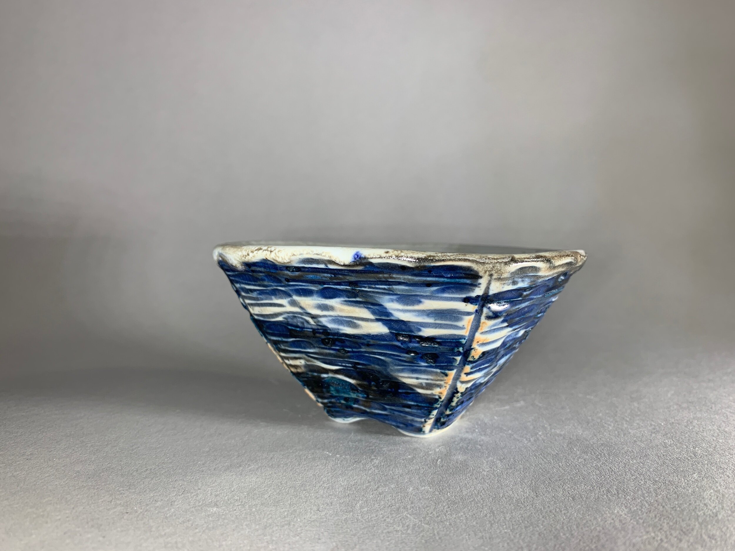 231E39C8-3C93-48FD-BB7B-72D4C2FF8DA2