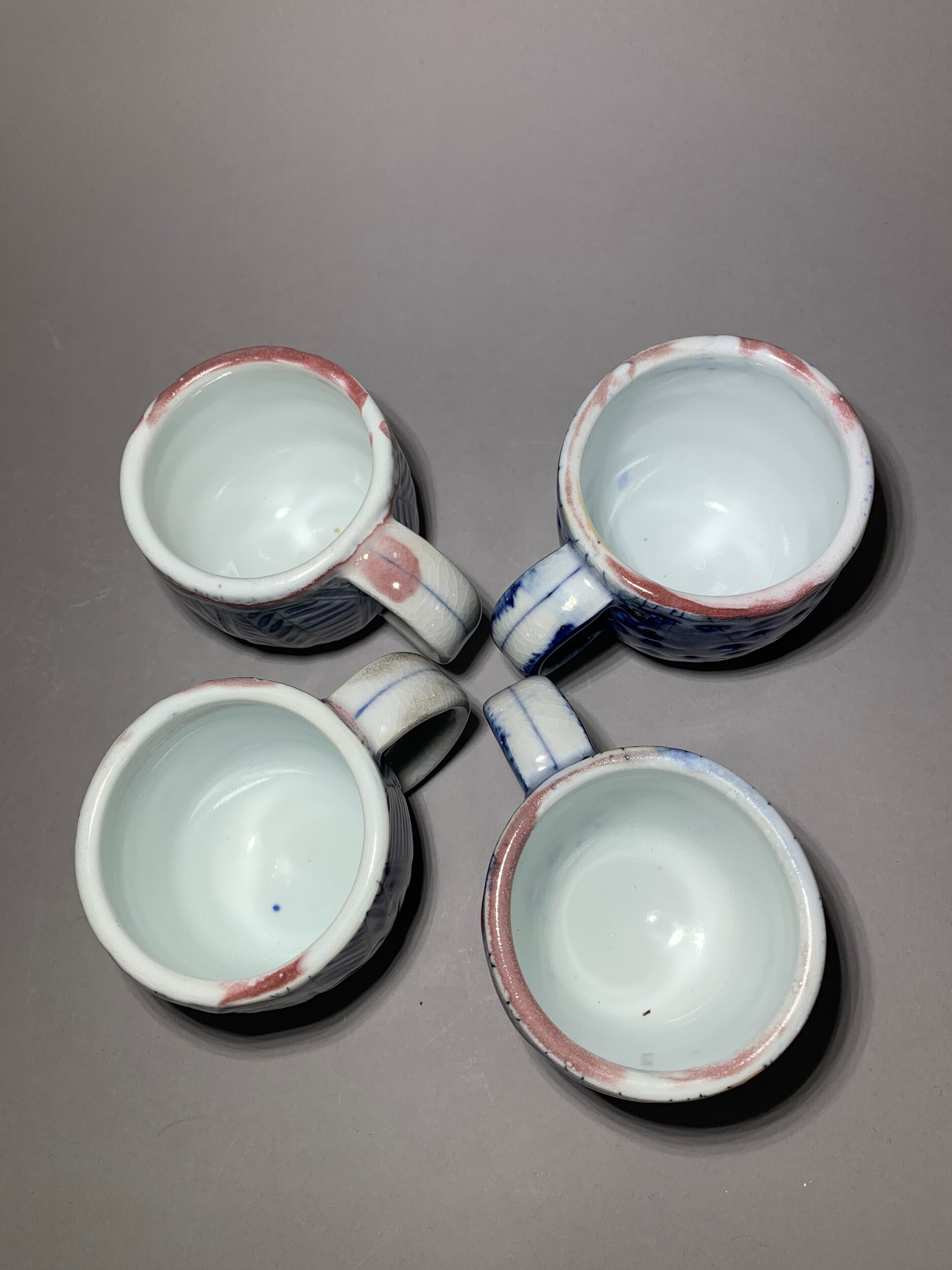 B8EB47C8-29A1-40F9-8BE2-4150F439B10A