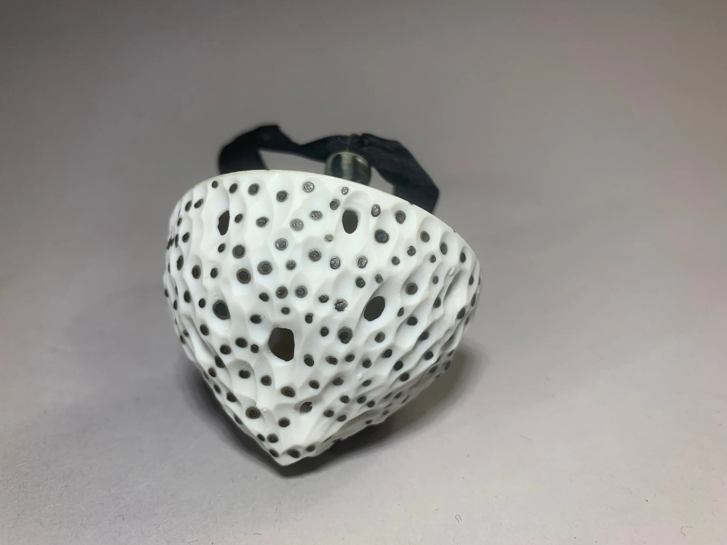 4C2C51E8-7964-4064-BD5F-611FBA014D0D