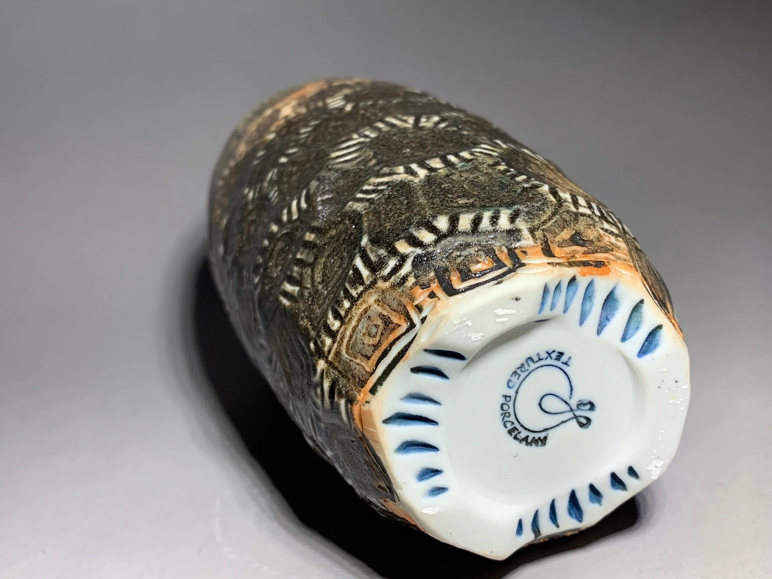 DFCEAF27-82DD-44B4-9515-8F79025D2C1F