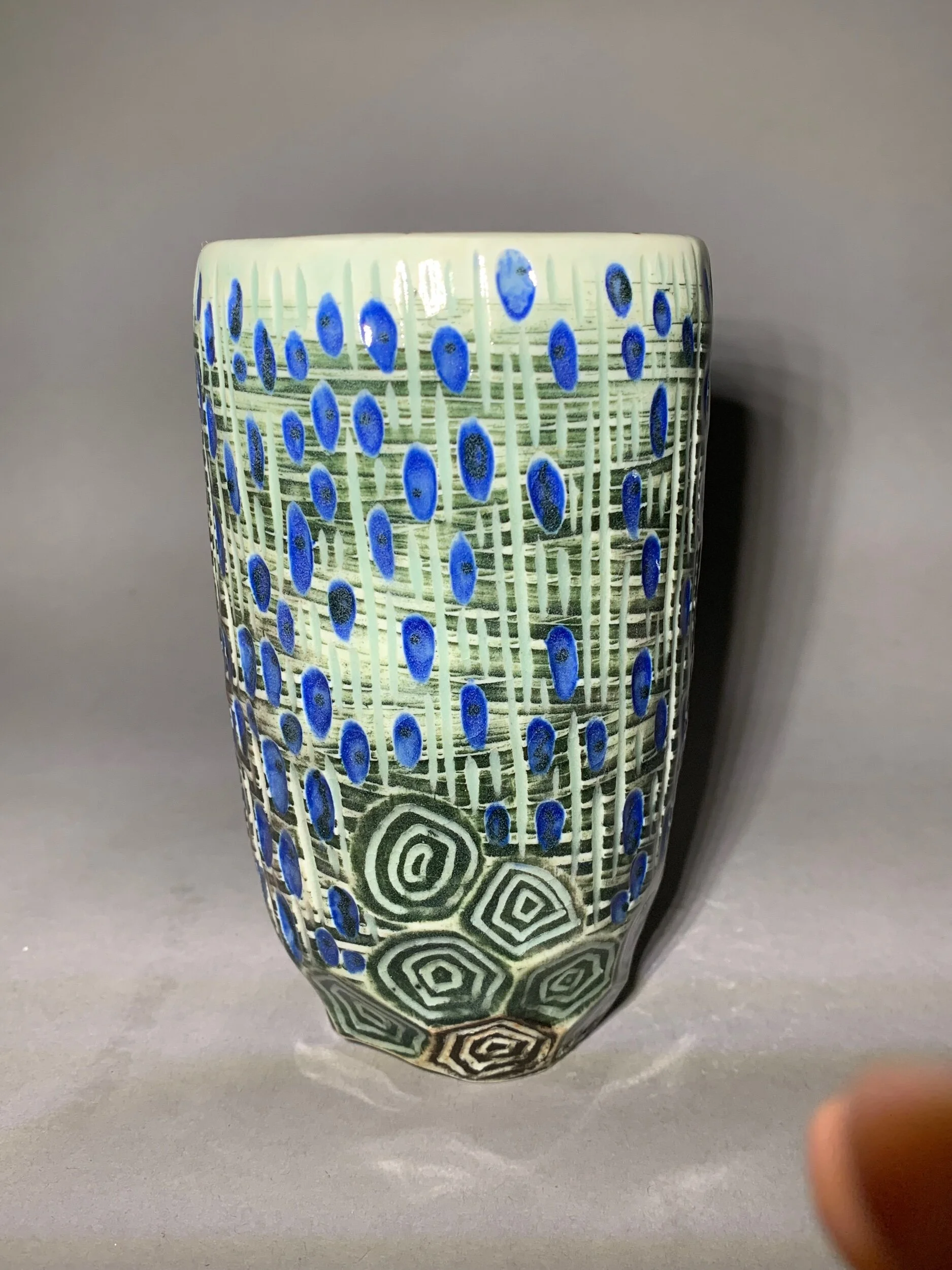 EE19A0DA-E8DF-40BB-8217-C33AC971A372