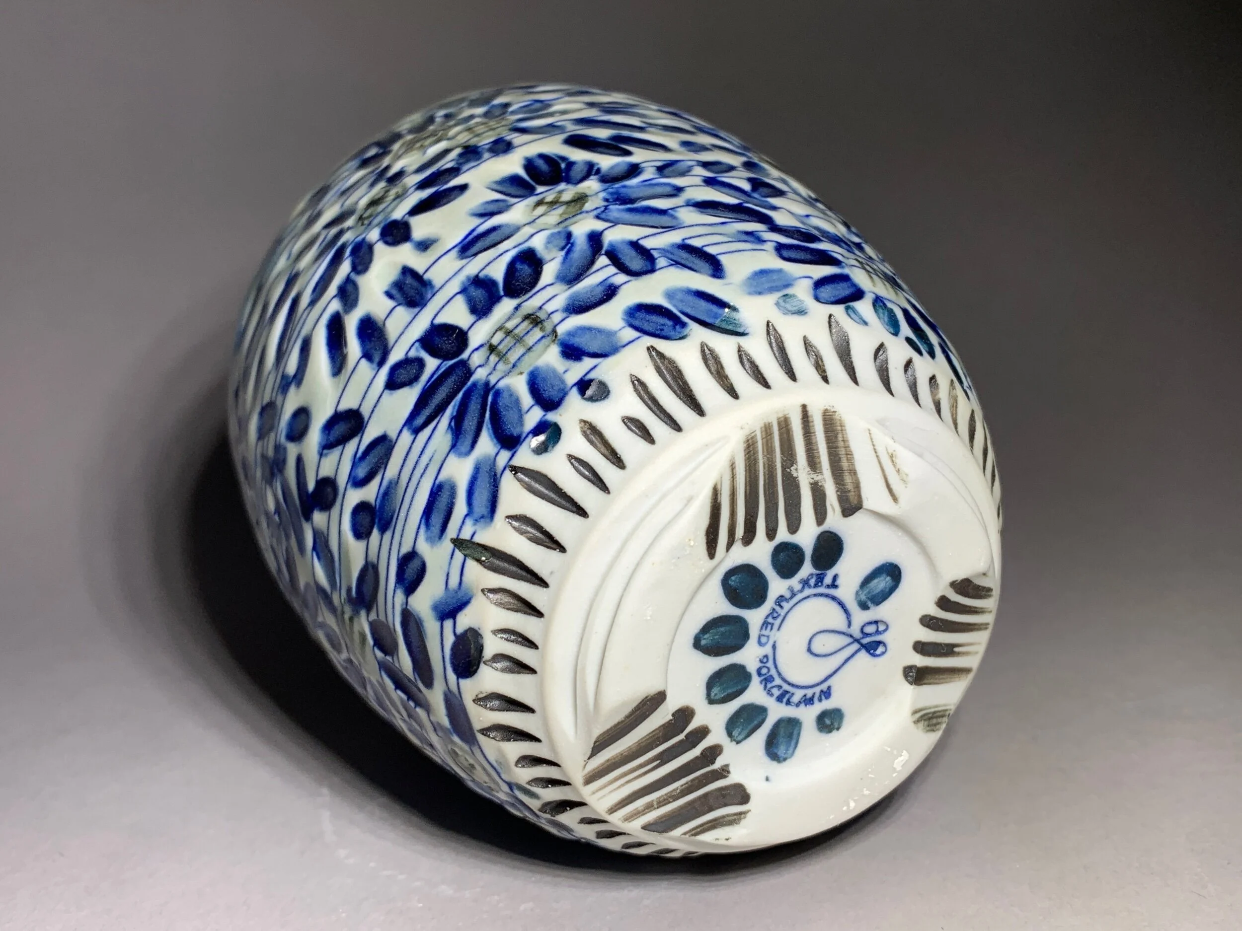 56C89546-299B-4C65-BF1E-334892306660