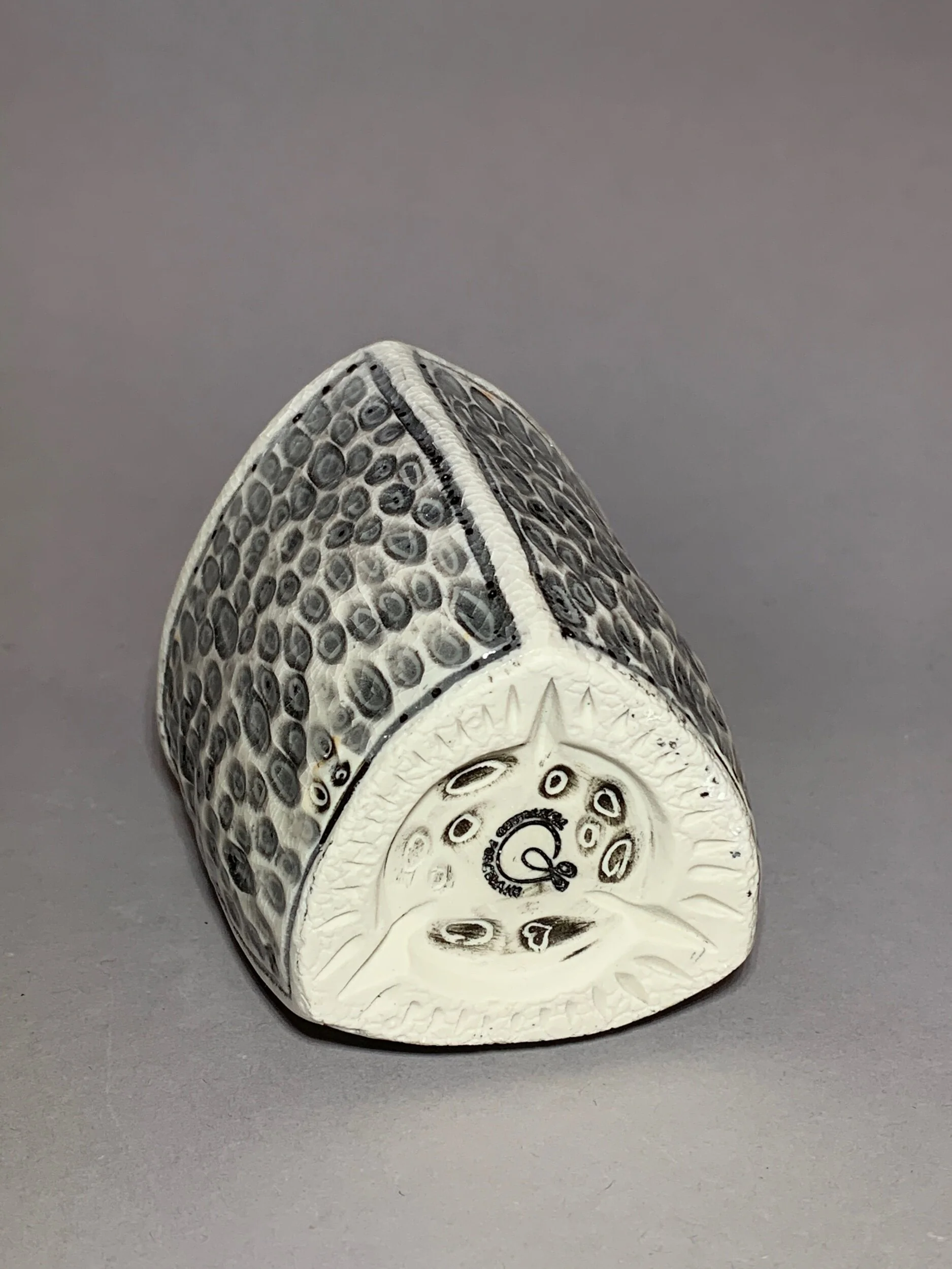 9895ECFC-D9B2-44BB-ACD5-B0C44B350674