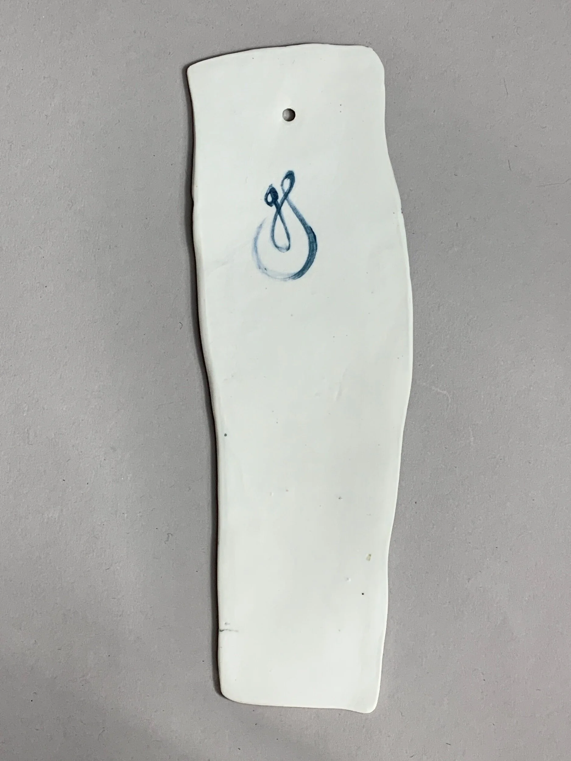 98138144-C215-4BFC-9BAA-D966F46546BF