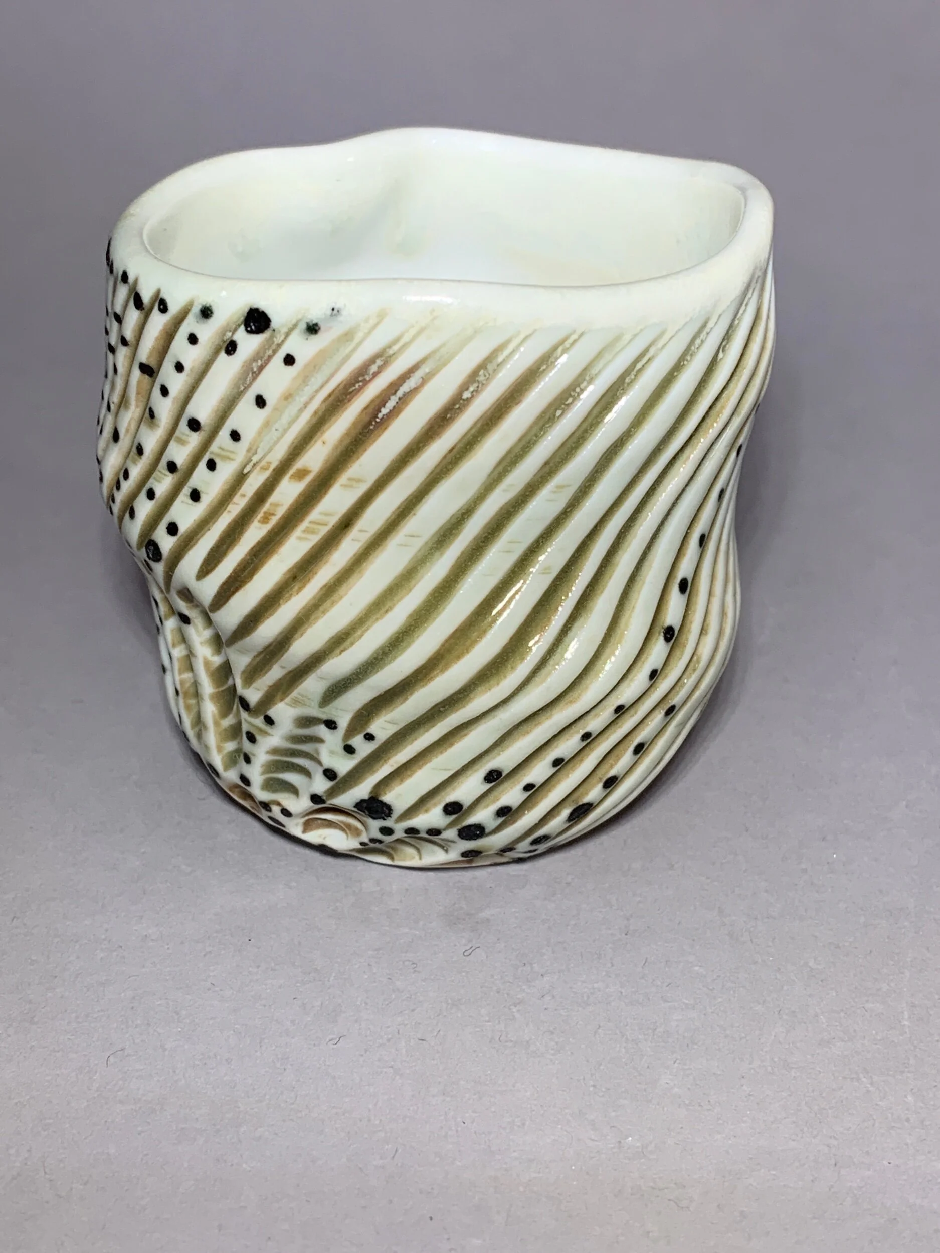 EB751818-ECC0-431B-B6C1-C8EF589818D1