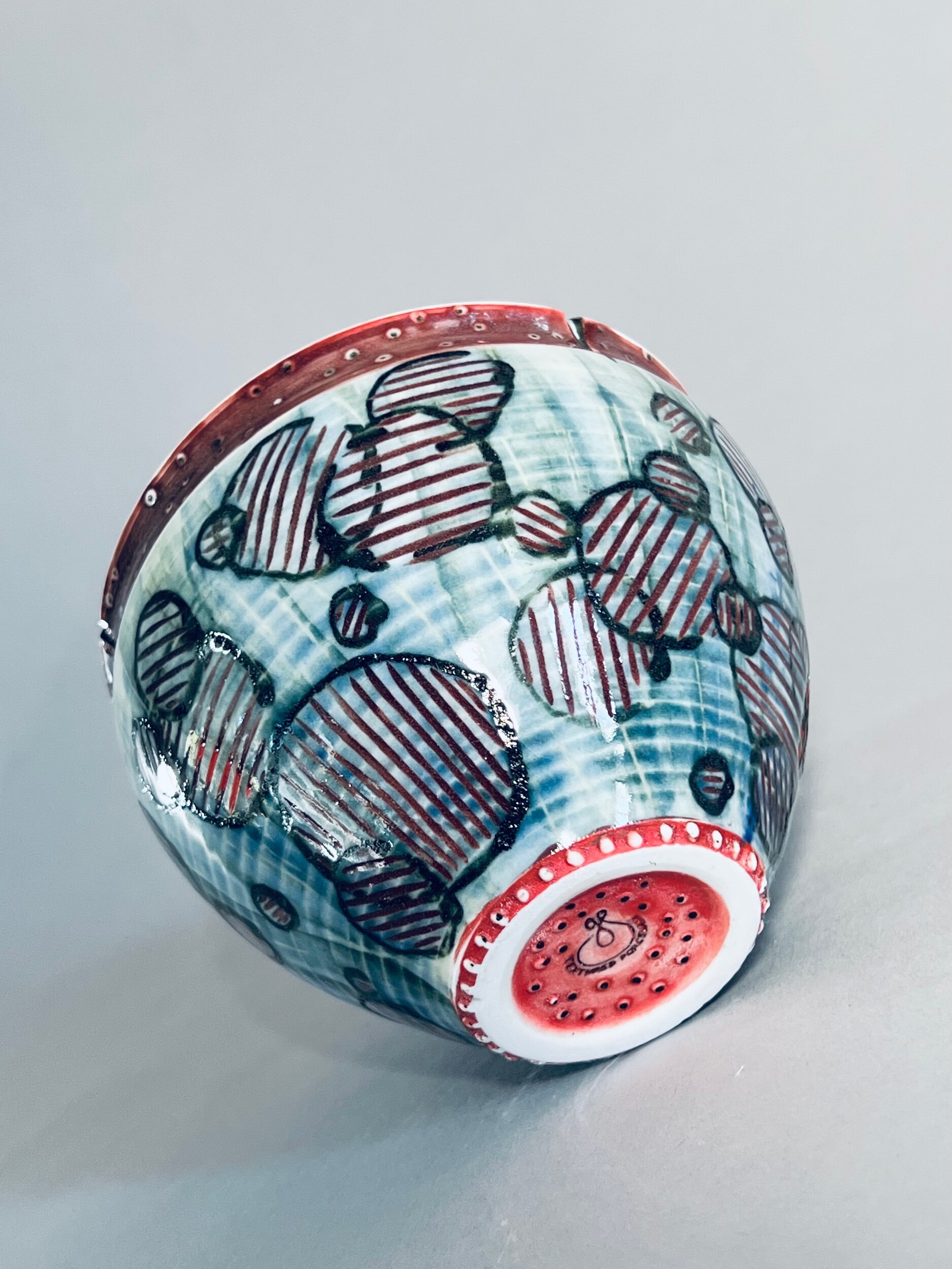 29E0CB3D-B9BA-41EE-9EC2-3F6F043A76CE