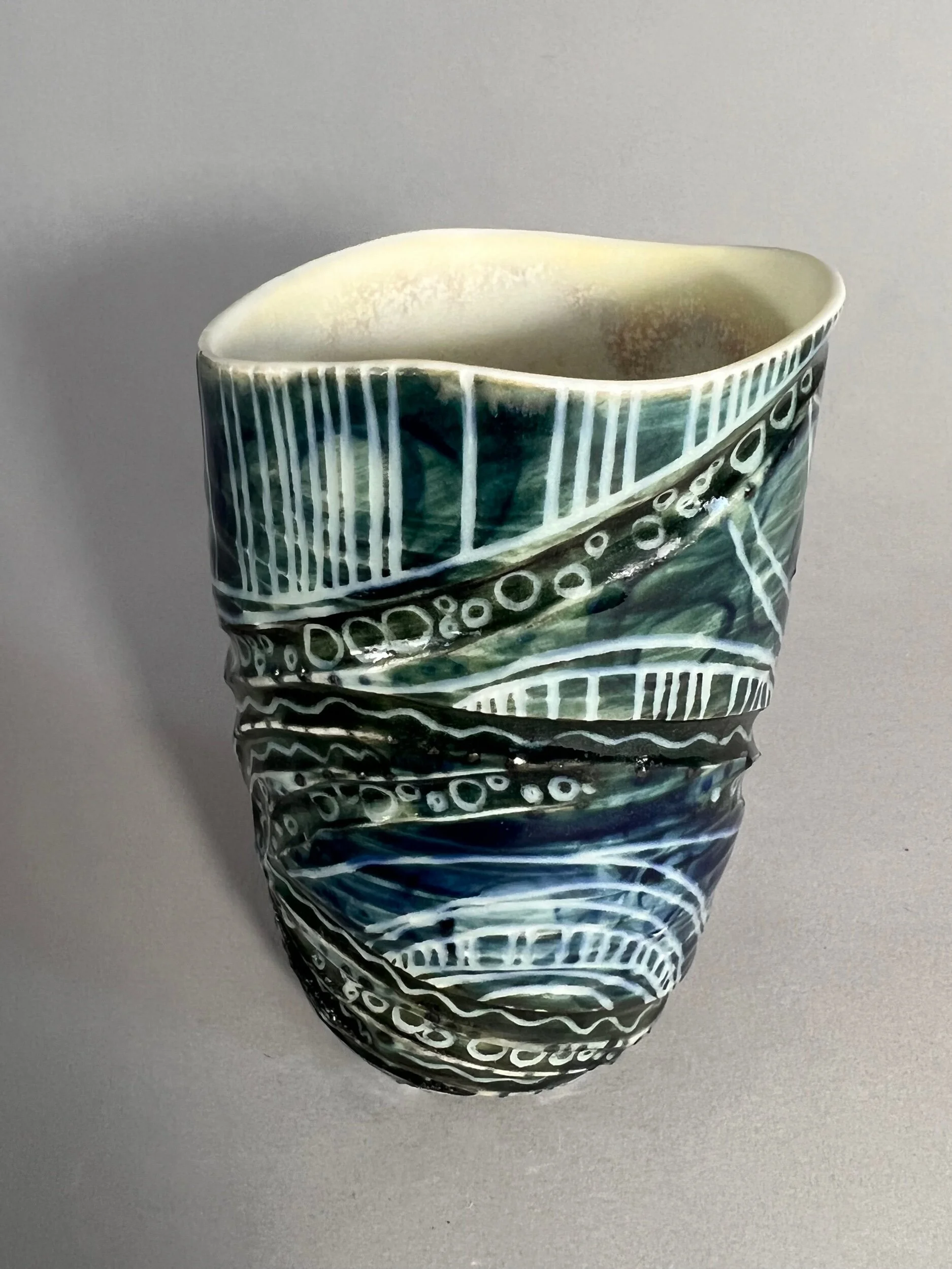 8AE744D1-7011-4A44-8DFA-0E67227DBEE7