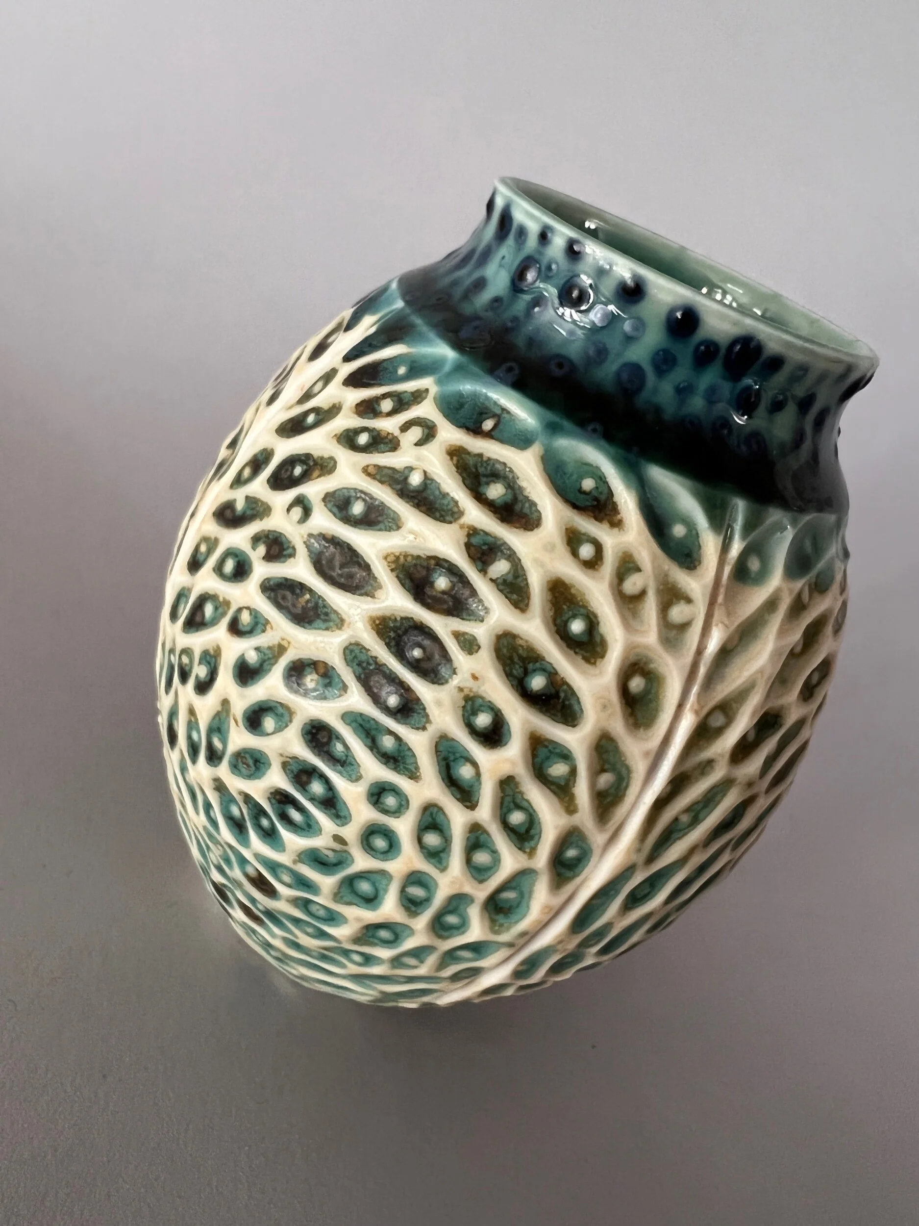 F39BAE75-C4A9-4C74-B723-91480DD84140