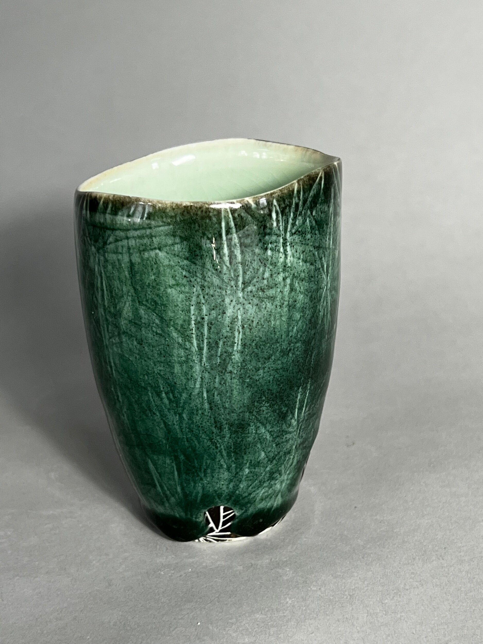 543E7476-D90B-4415-8EF0-C718FD438997