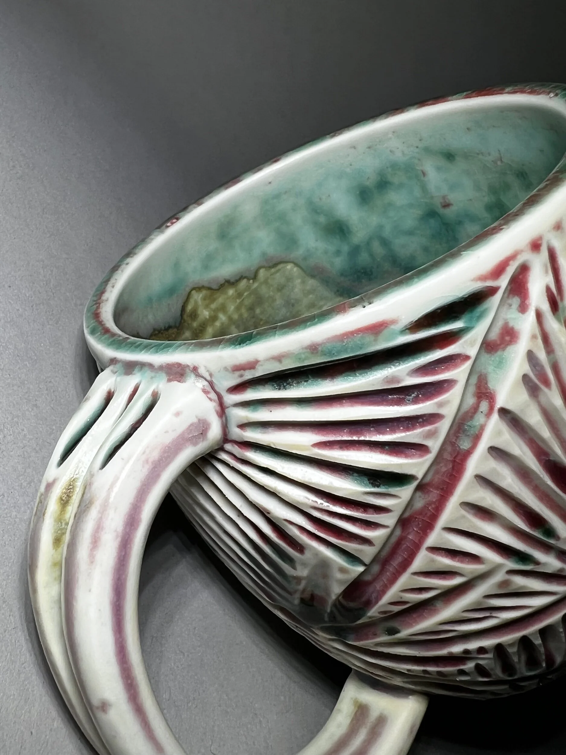 B65F30A8-7C4C-4550-B00A-BAA32F39741C