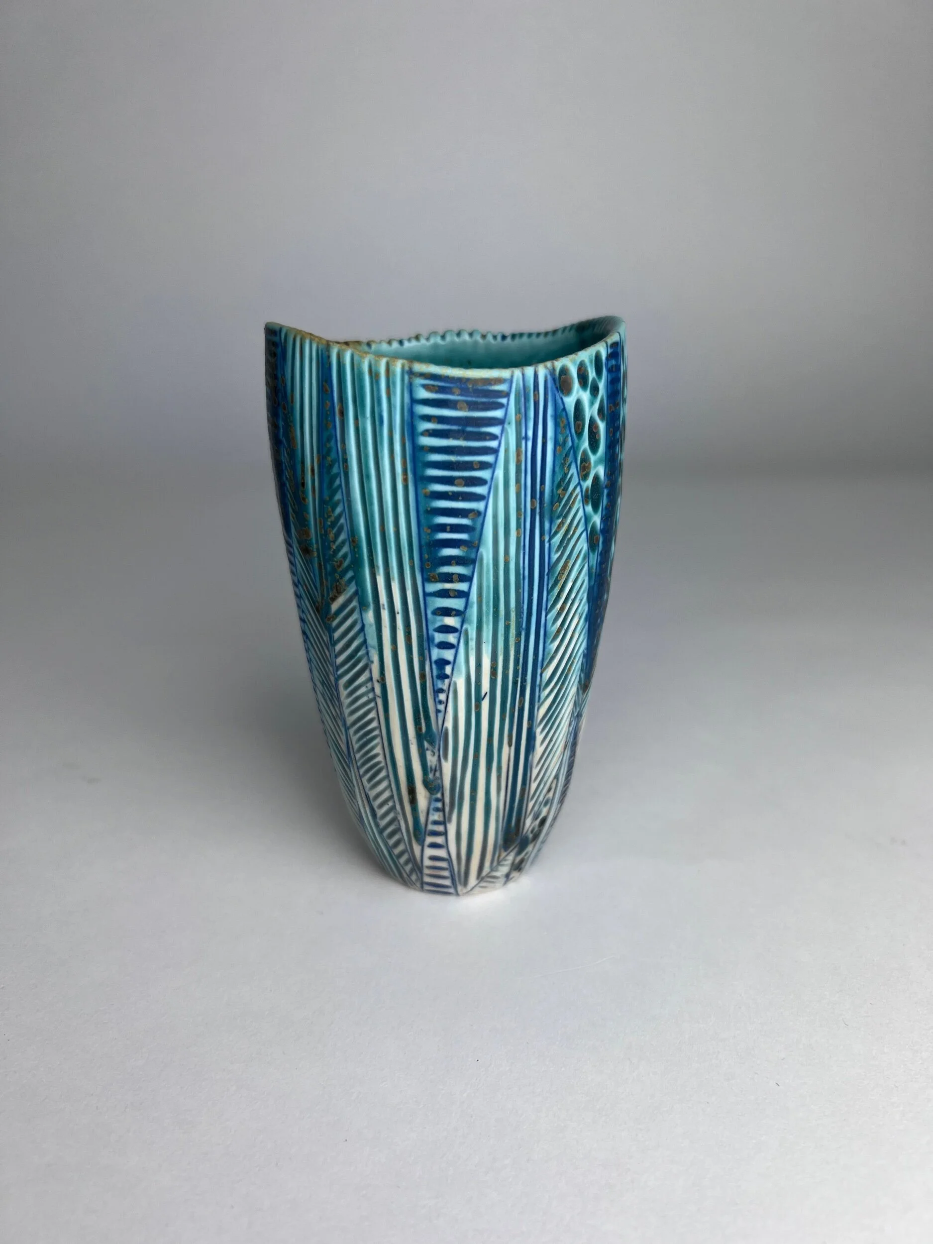 F5C291C3-3CC0-40AE-8B6F-23BBFD9434B5