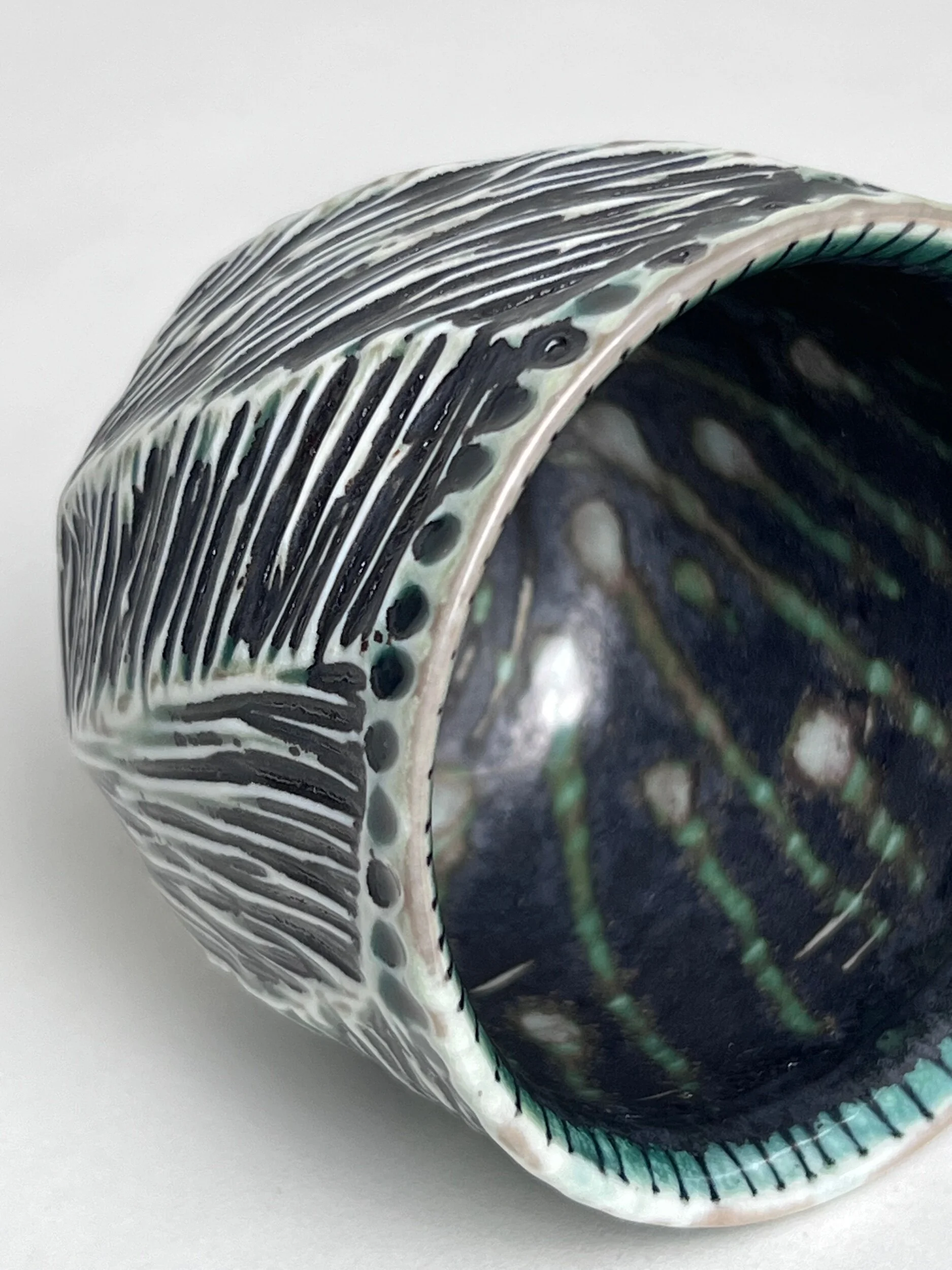 AD3FB042-3300-42FA-9B8D-0C507E9E5A89