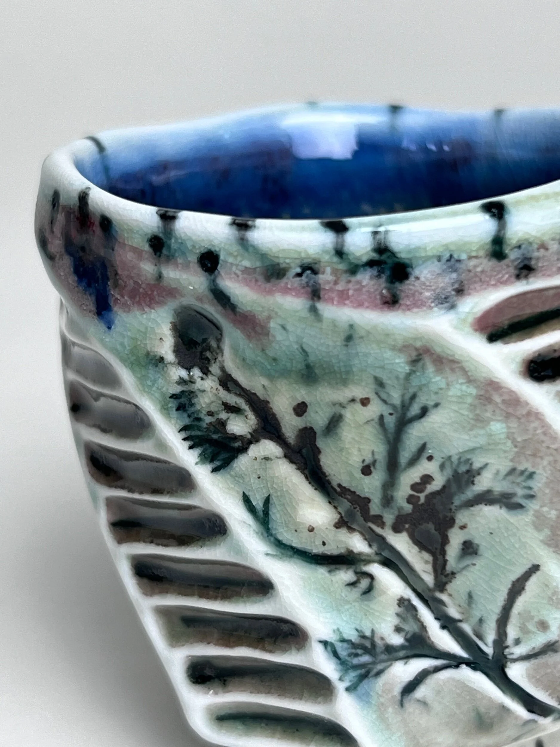 686E1695-9D9B-4925-B7FF-48E857C3837B